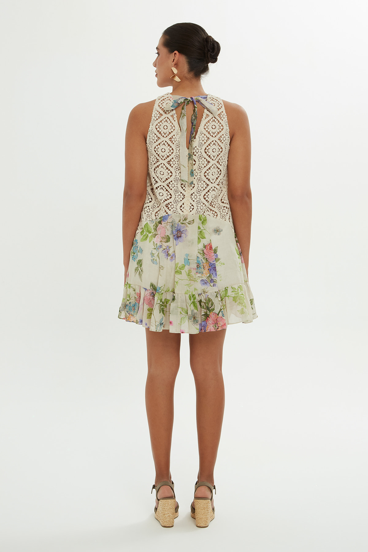 Sırtı Dantel Detaylı Mini Elbise