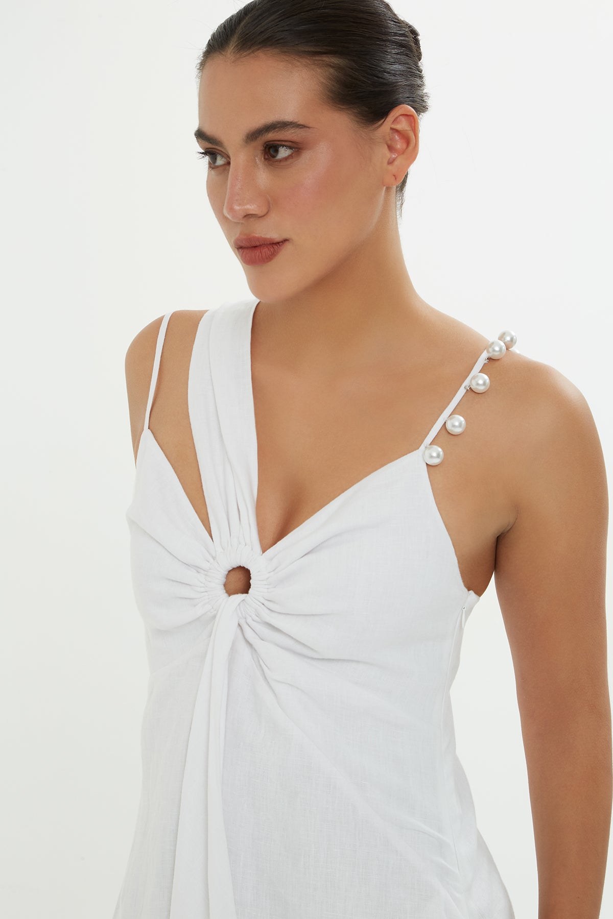 Kol Detaylı Uzun Elbise