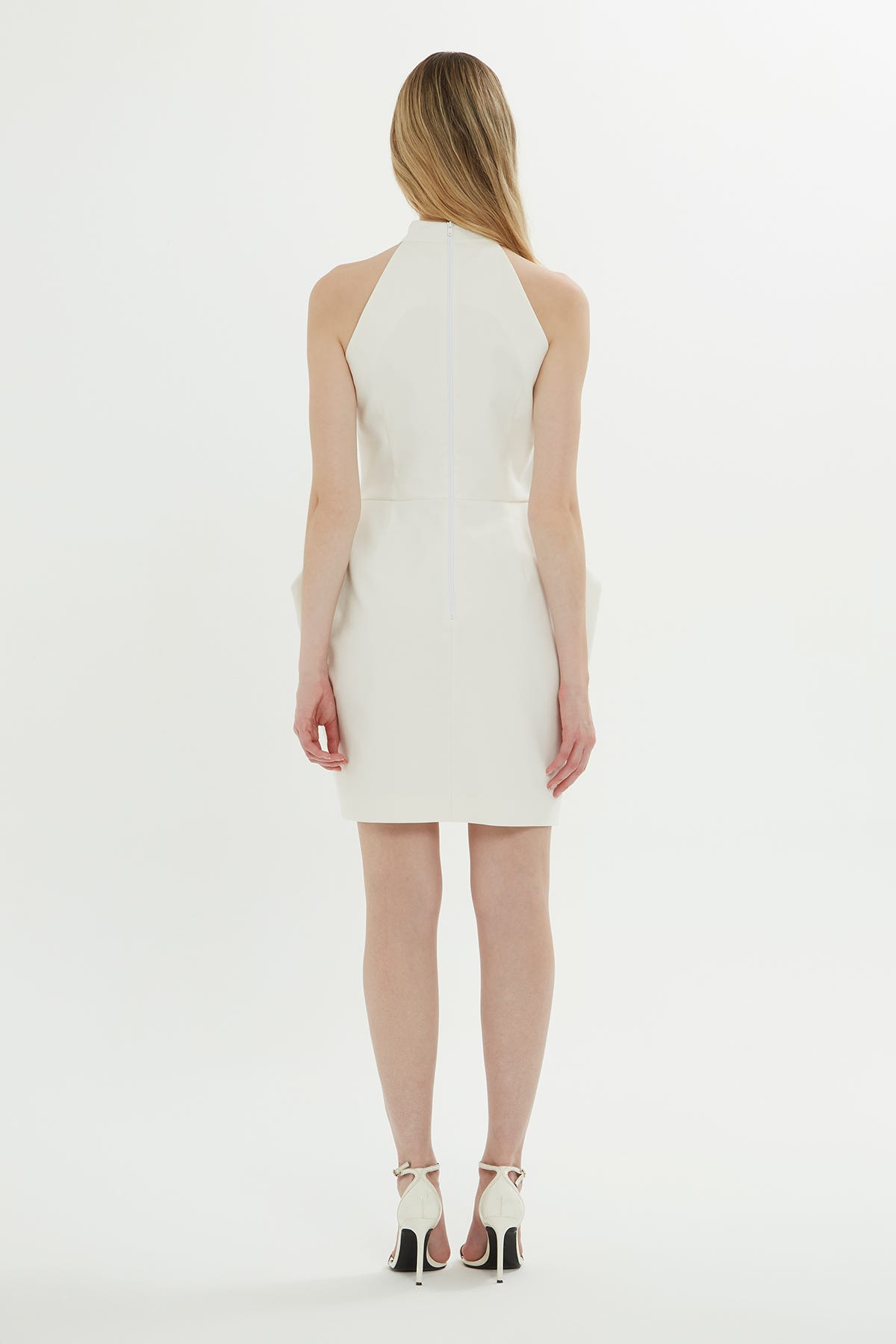 Dik Yakalı Bele Oturan Kısa Elbise