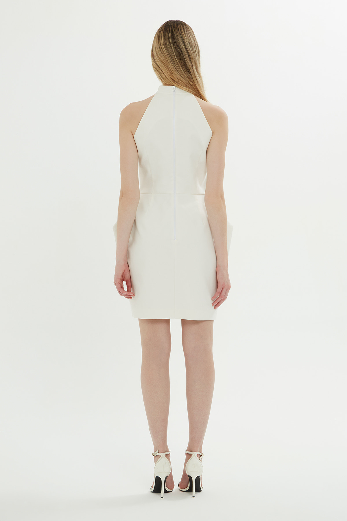 Dik Yakalı Bele Oturan Kısa Elbise