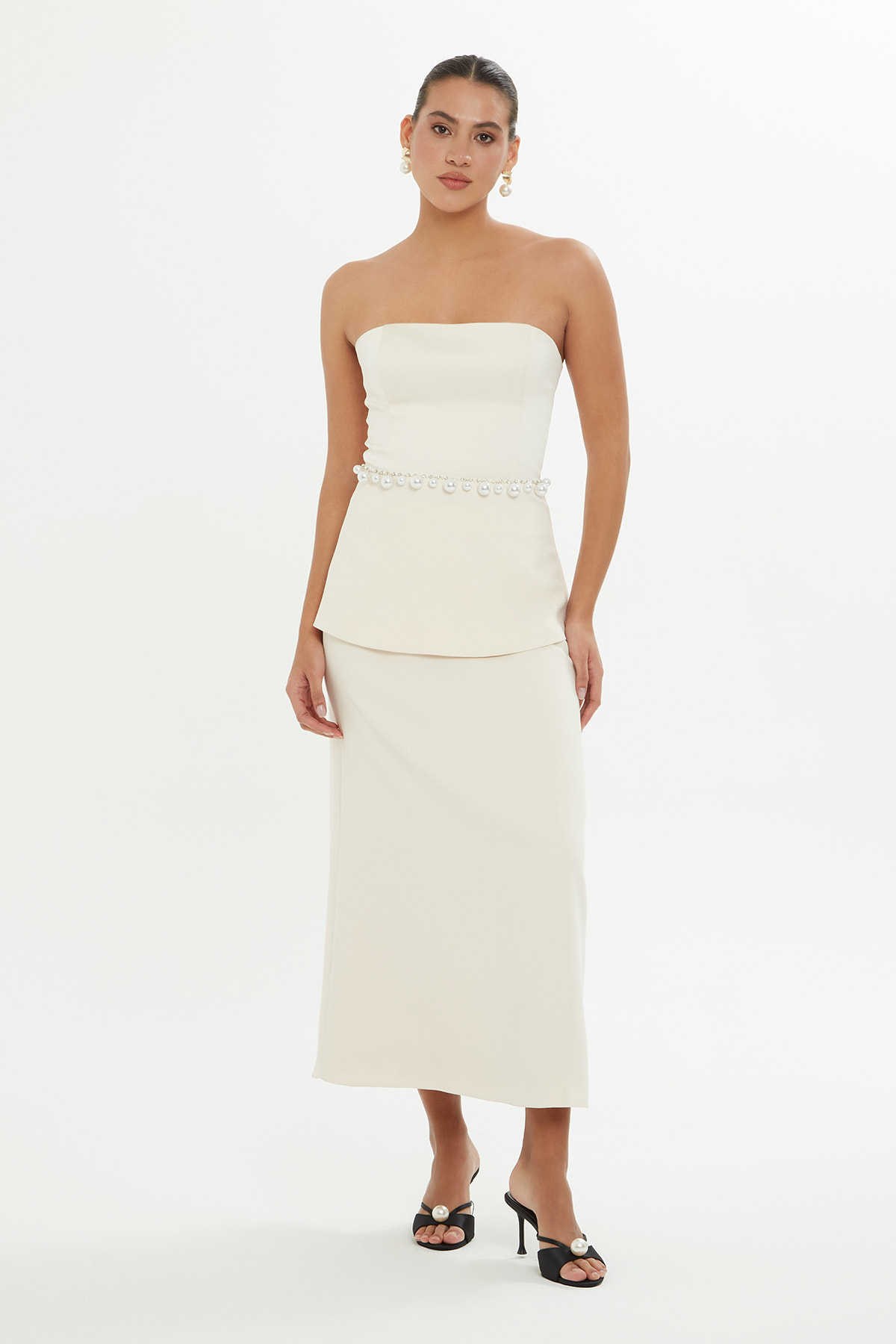 İşlemeli Straplez Bluz