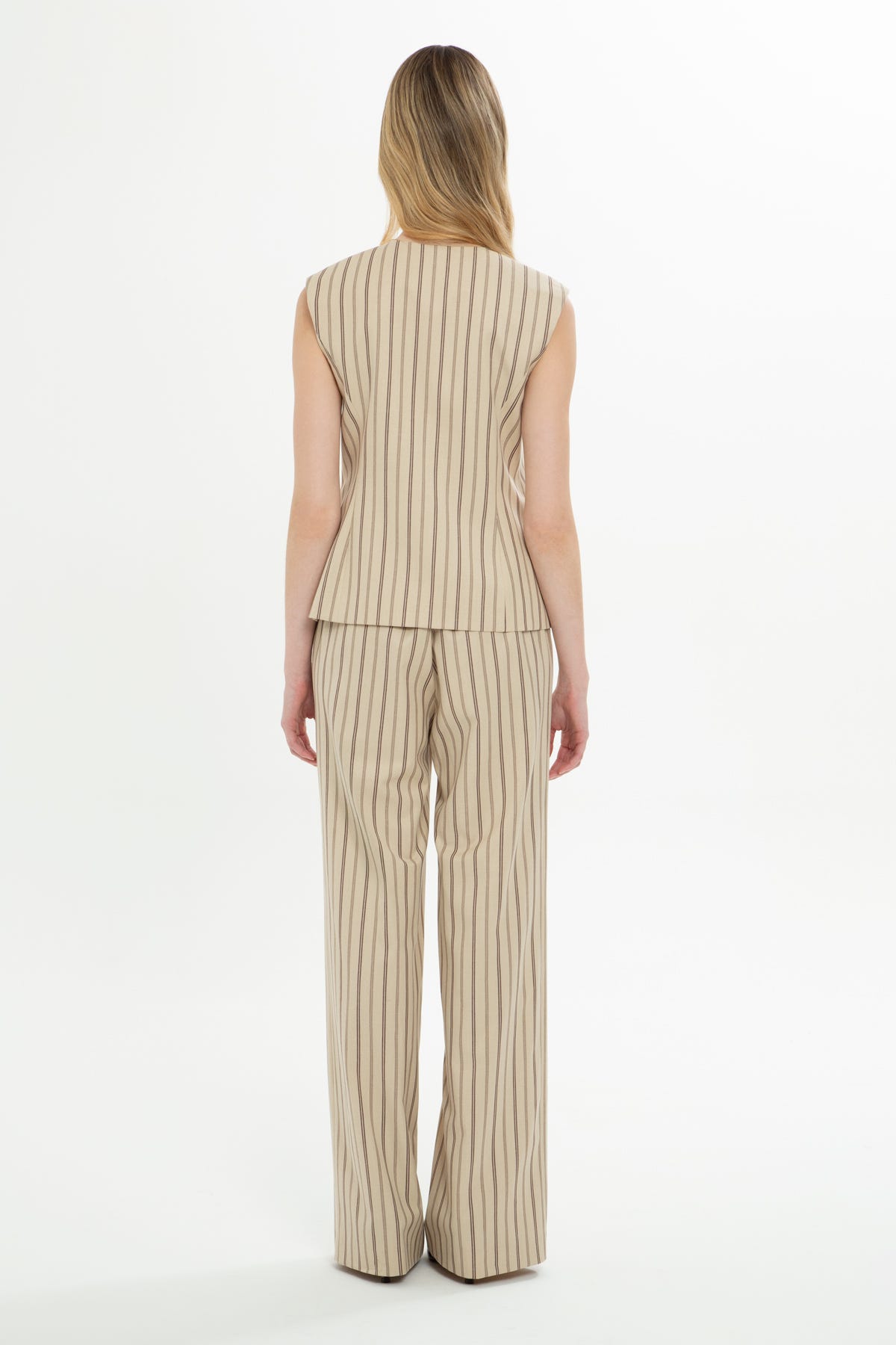 Yelekli Ve Palazzo Pantolonlu Çizgili Takım