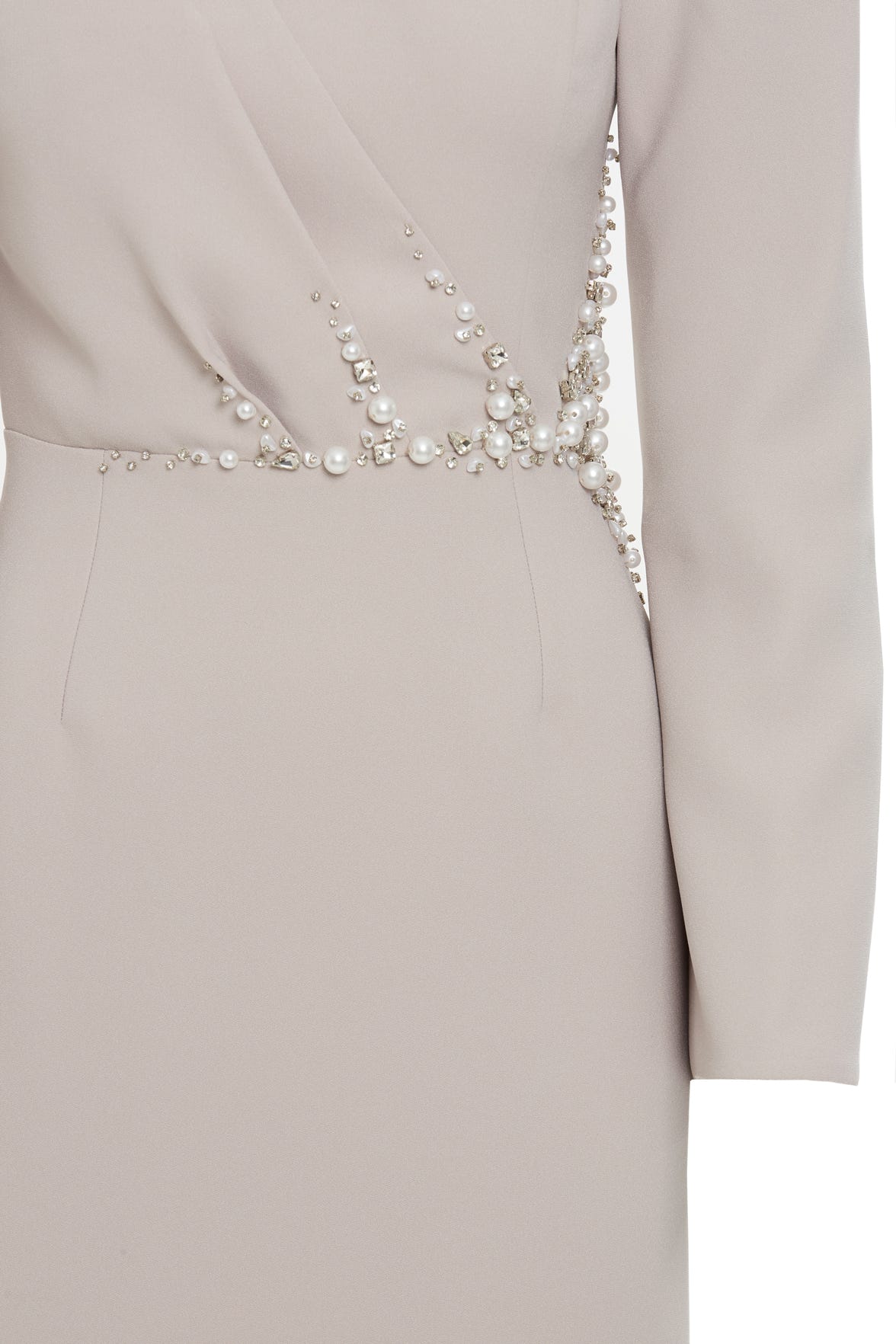 Sırt Detaylı İşlemeli Uzun Elbise