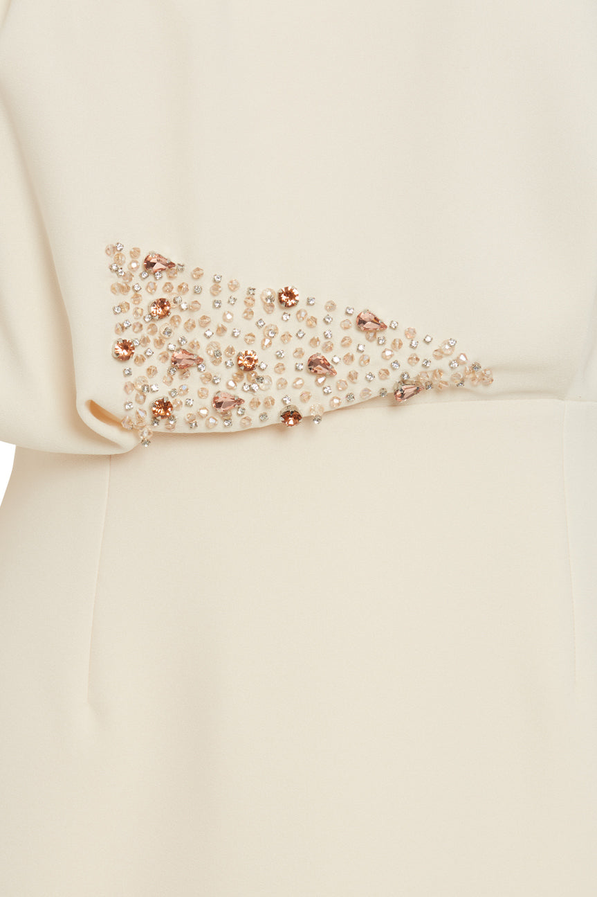 Pili Katlamalı Uzun Elbise