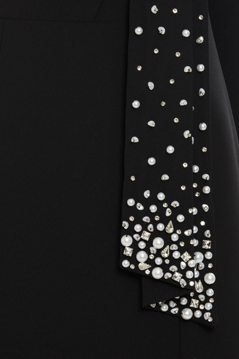 Yan Yırtmaçlı İşlemeli Uzun Elbise