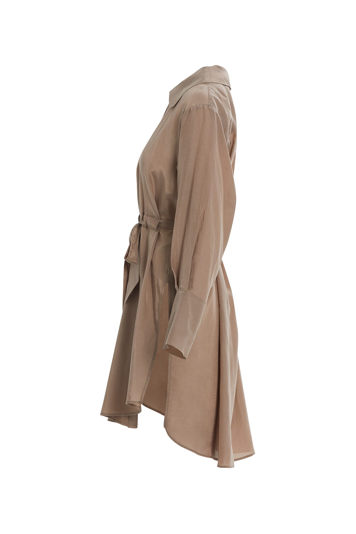 Seyyar Kuşaklı Arkası Uzun Gömlek