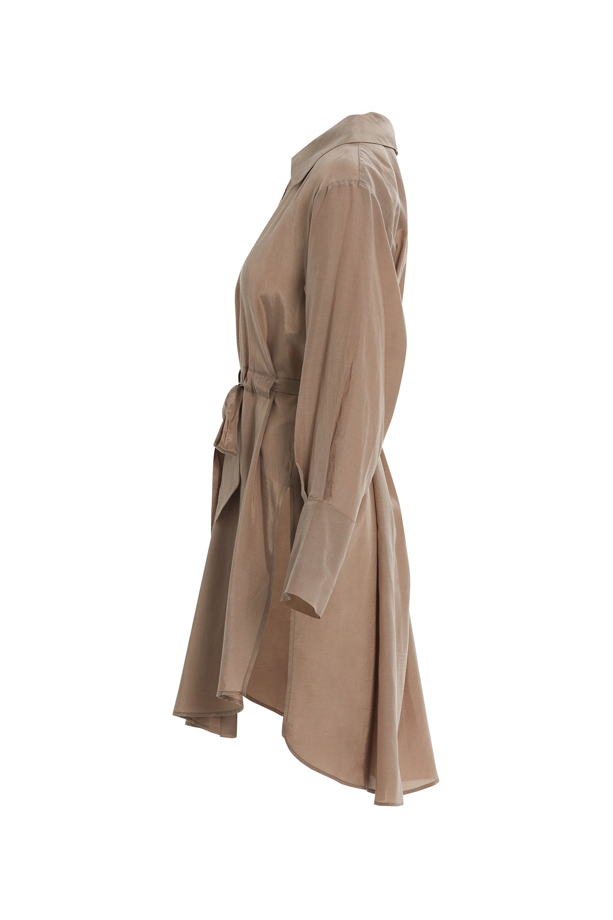 Seyyar Kuşaklı Arkası Uzun Gömlek