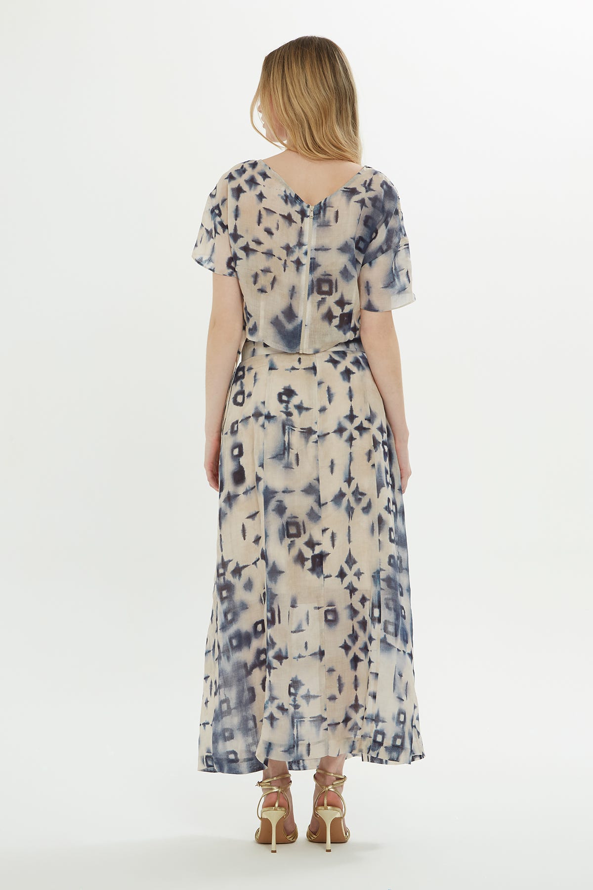 Arkası Fermuarlı Desenli Midi Etek