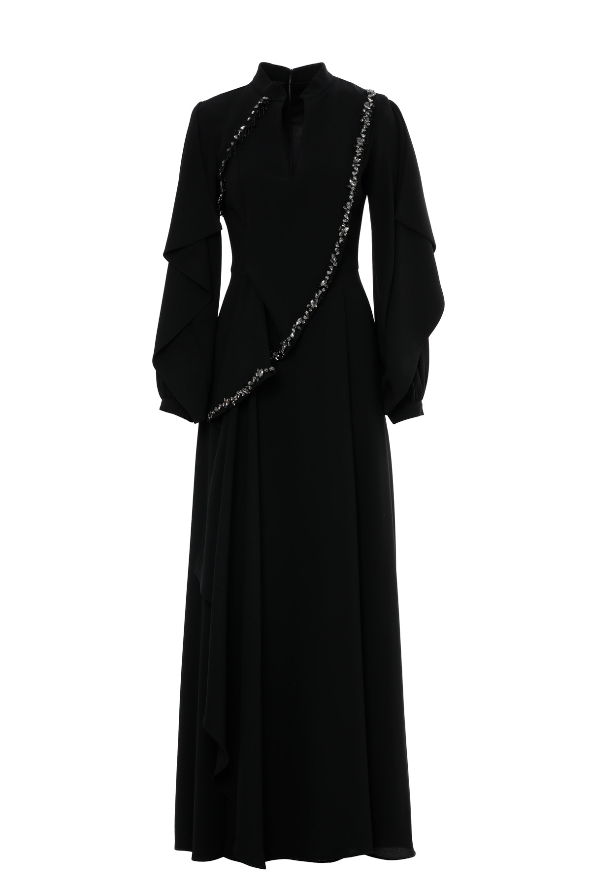 Önü Yırtmaçlı İşlemeli Uzun Elbise