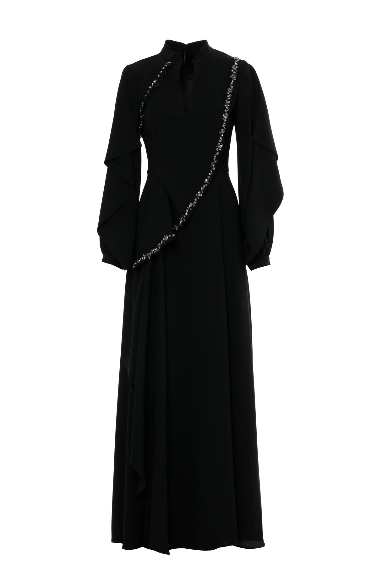 Önü Yırtmaçlı İşlemeli Uzun Elbise