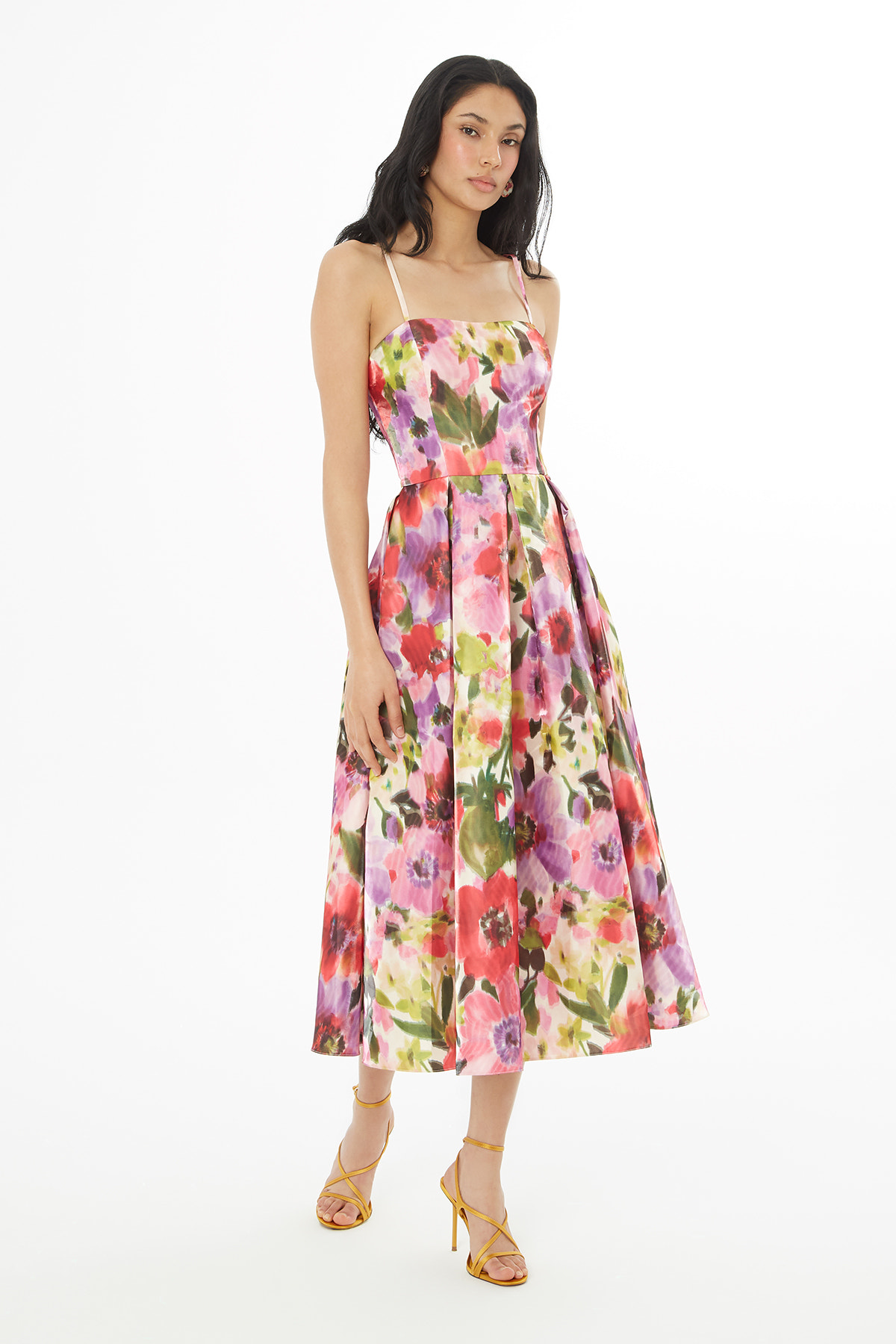 Çiçek Desenli Pileli Midi Elbise