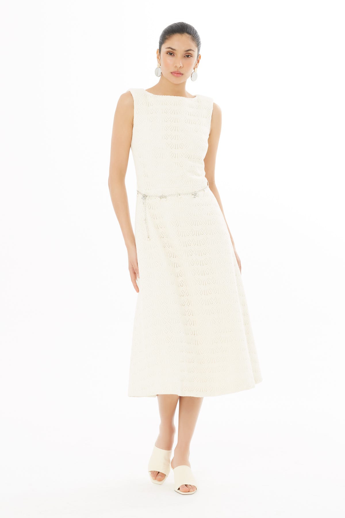 Vatkalı Zincir Kemerli Midi Elbise