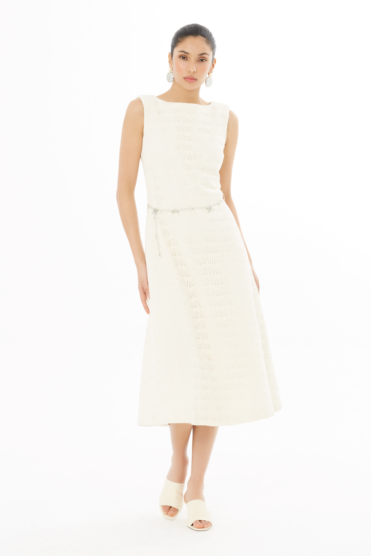 Vatkalı Zincir Kemerli Midi Elbise