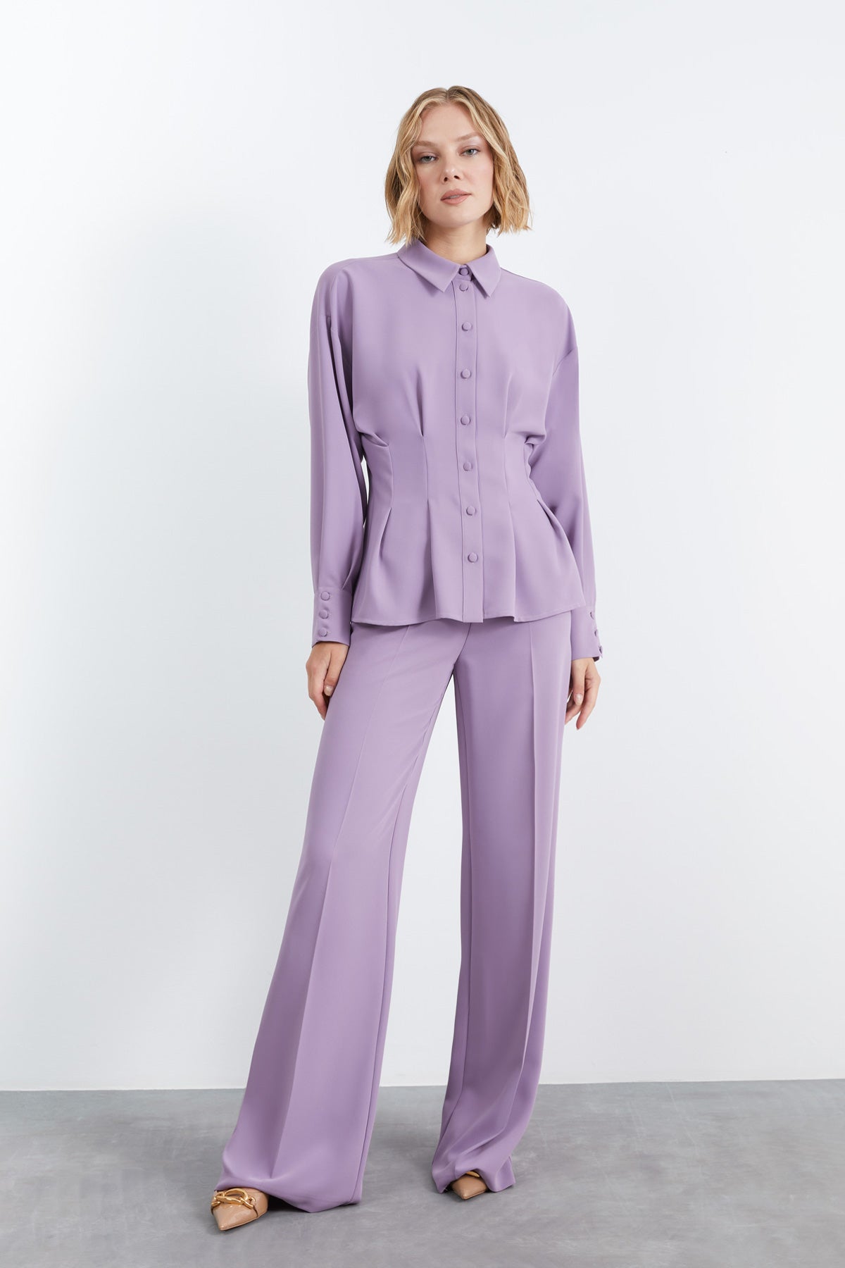 Pile Detaylı Gömlek Ve Palazzo Pantolonlu Takım