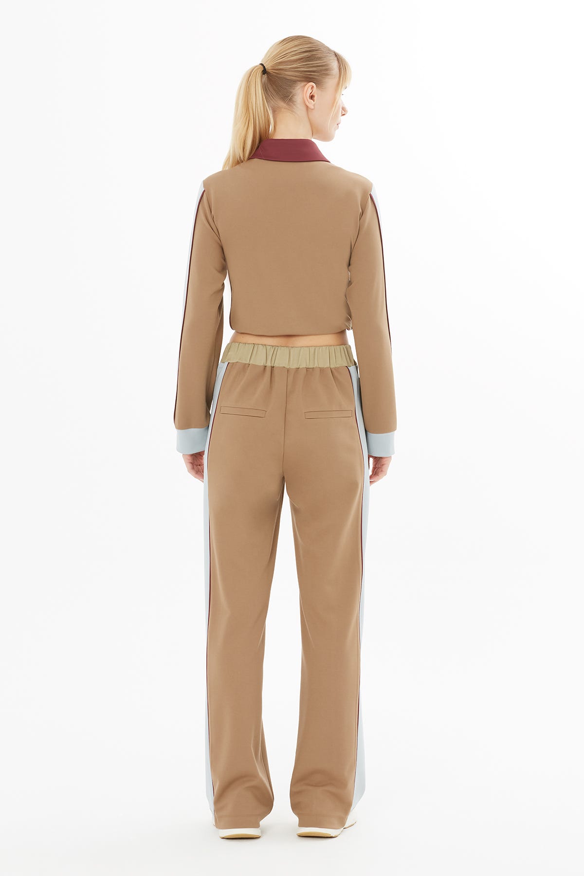 Aksesuar Detaylı Konrast Detaylı Eşofman Altı