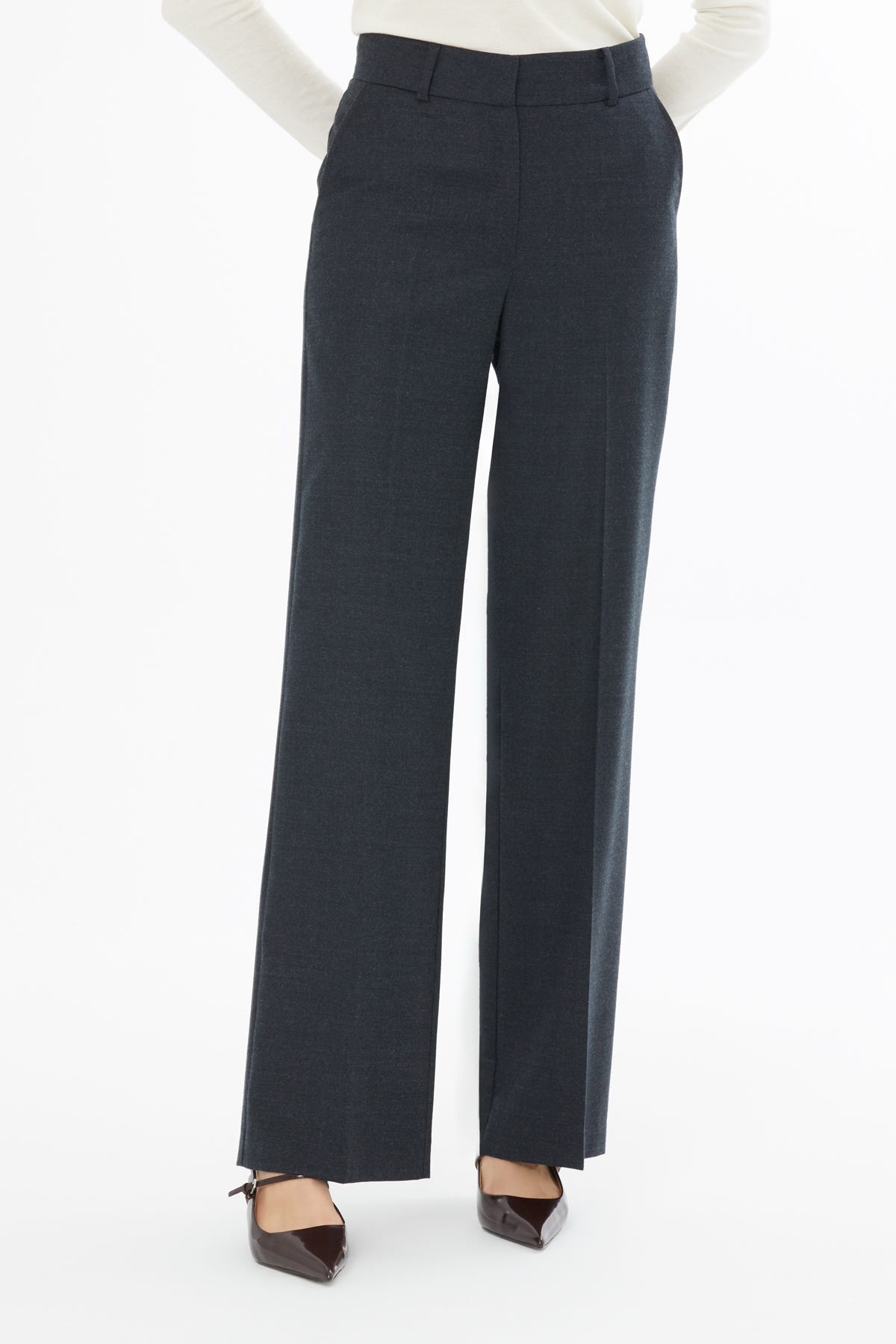 Ön Orta Fermuar Ve Agraf Kapamalı Bol Kadın Pantolon