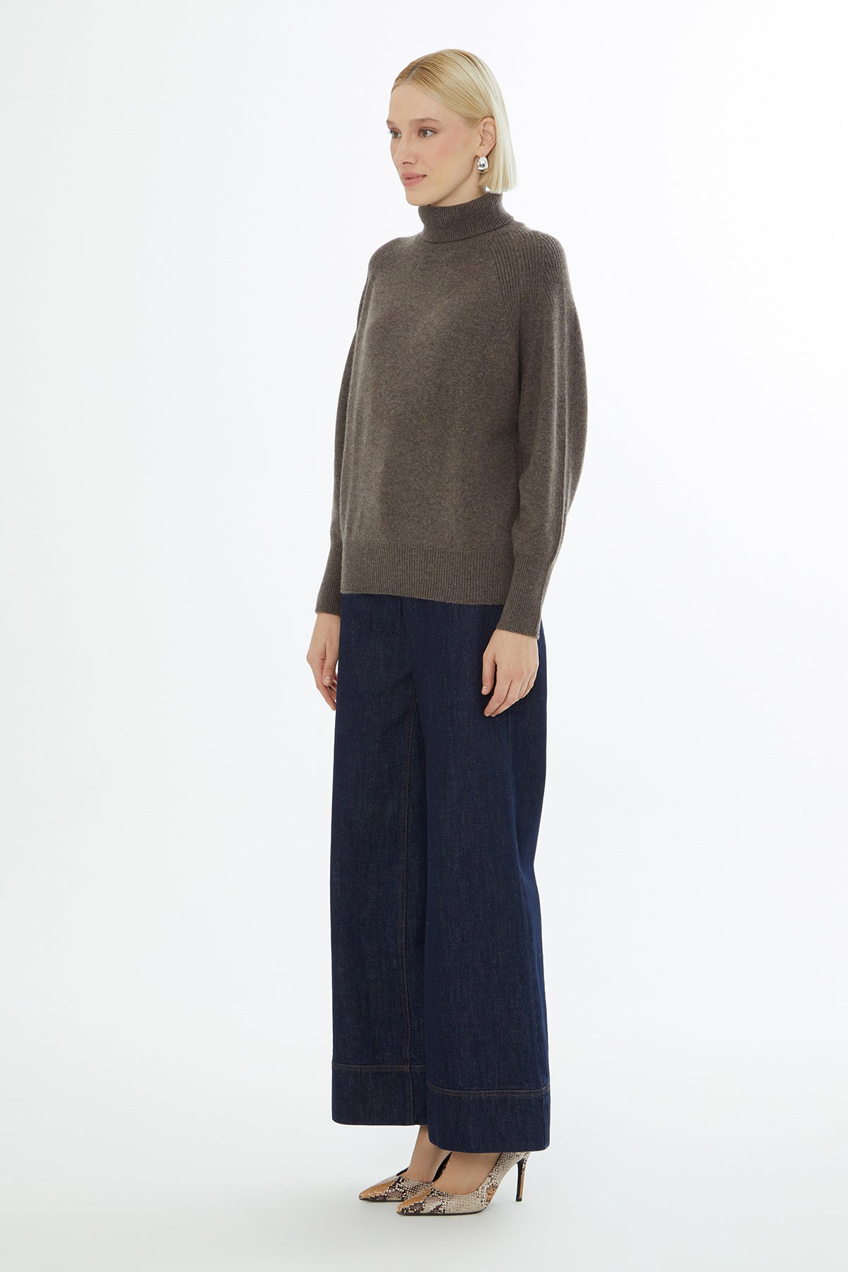 Boğazlı Uzun Kollu Kazak