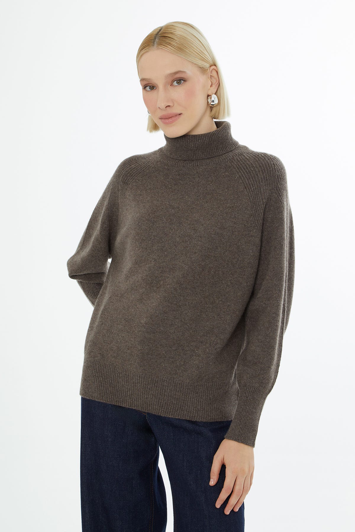 Boğazlı Uzun Kollu Kazak