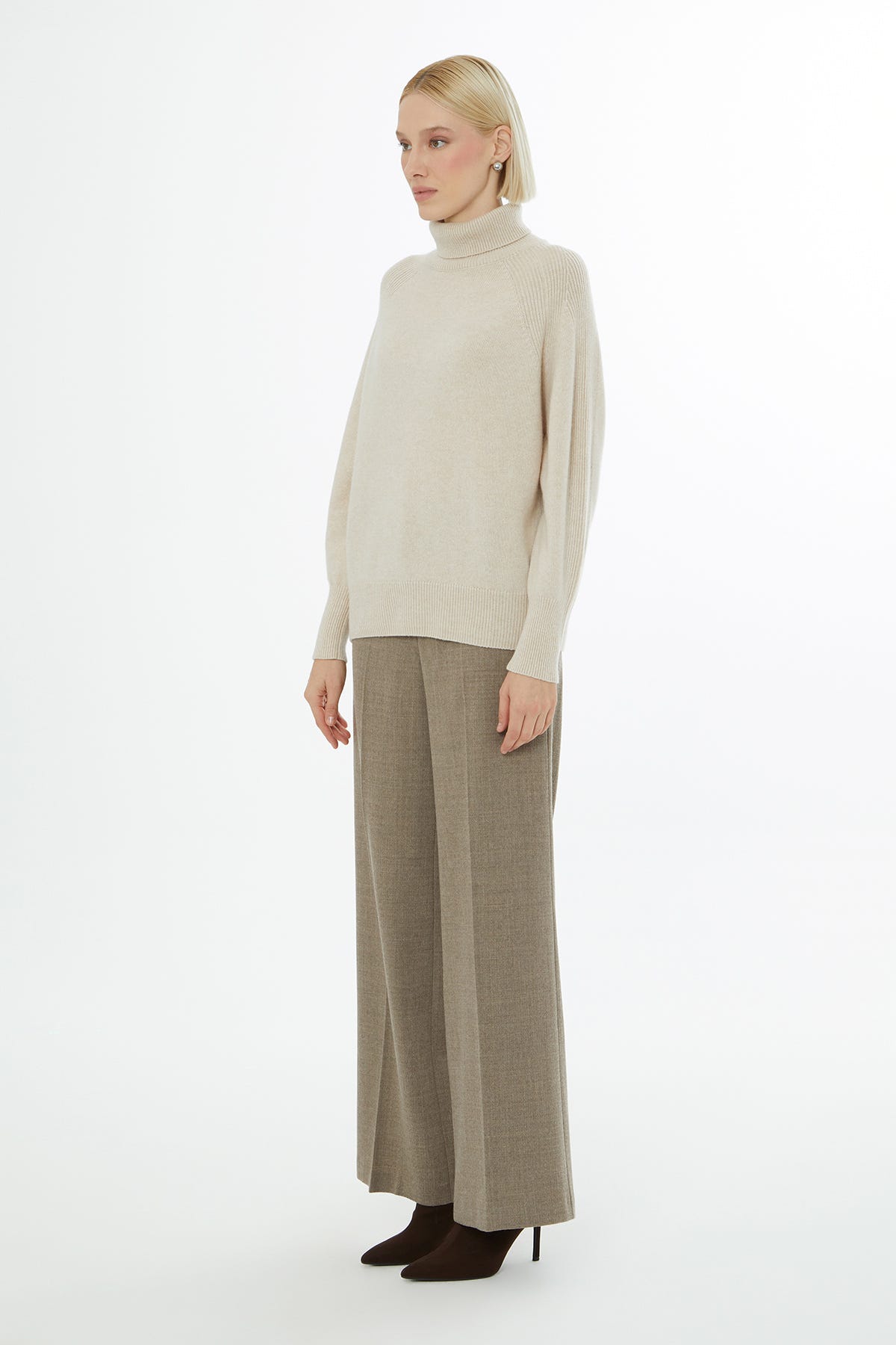 Boğazlı Uzun Kollu Kazak