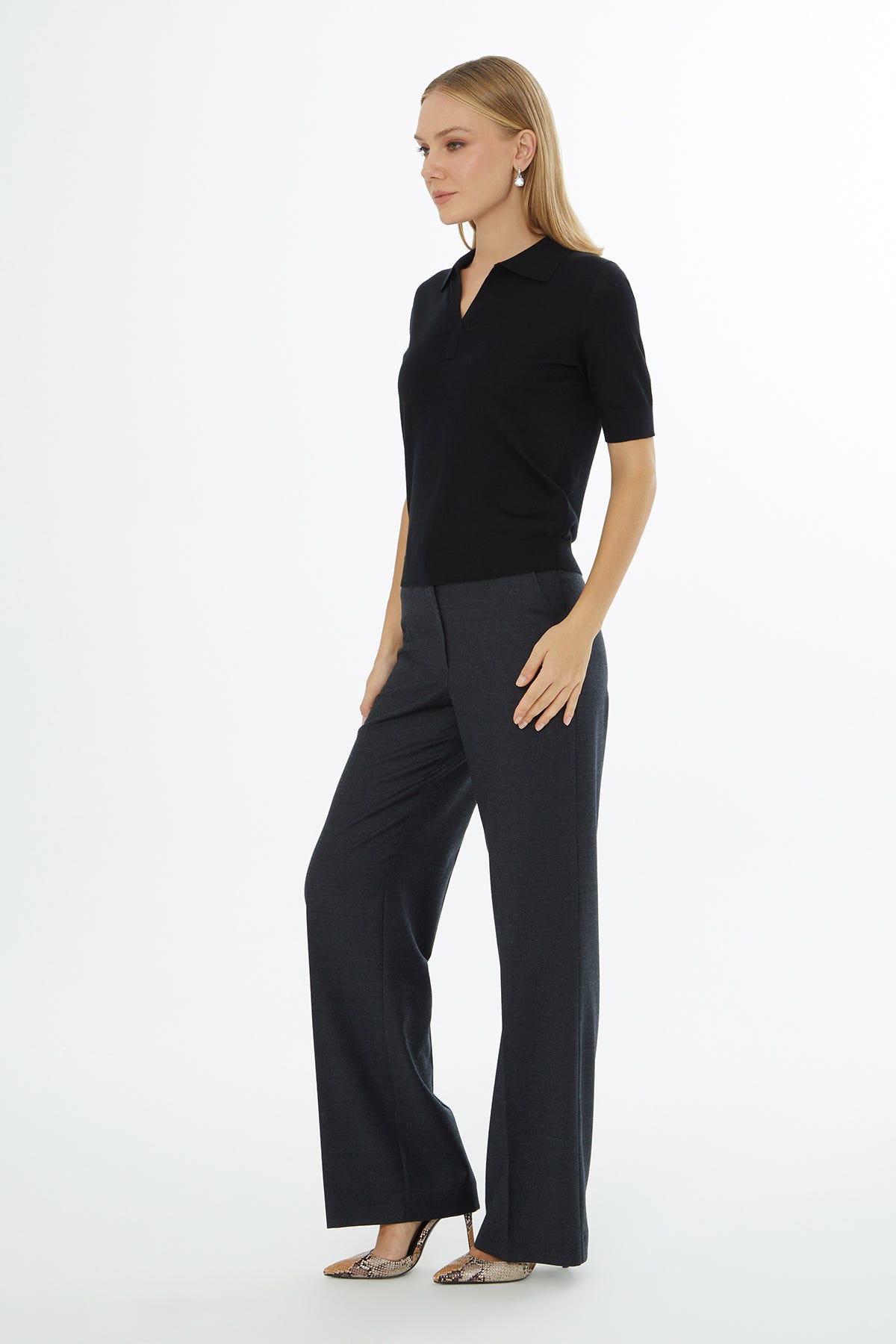 Gömlek Yaka Kısa Kollu Triko