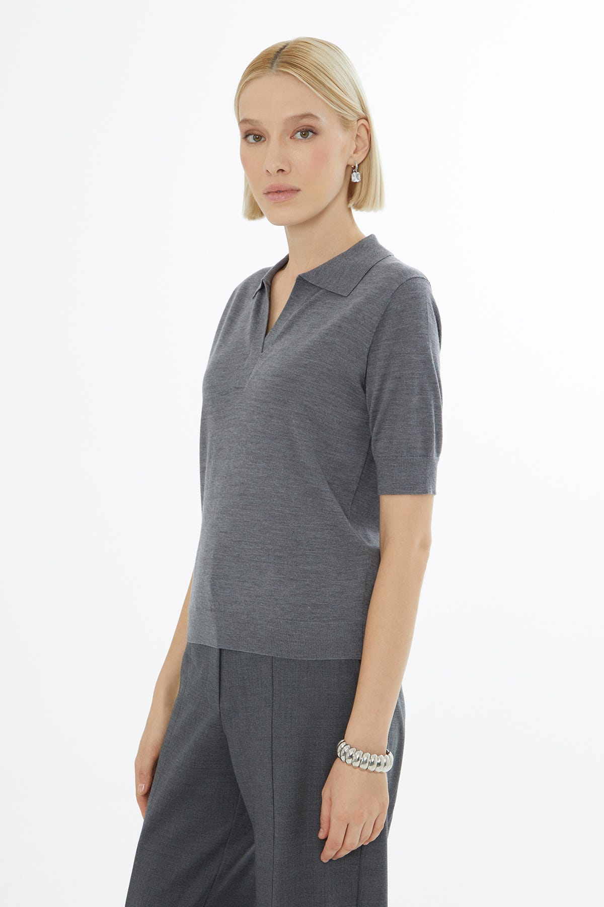 Gömlek Yakalı Truvakar Kollu Triko