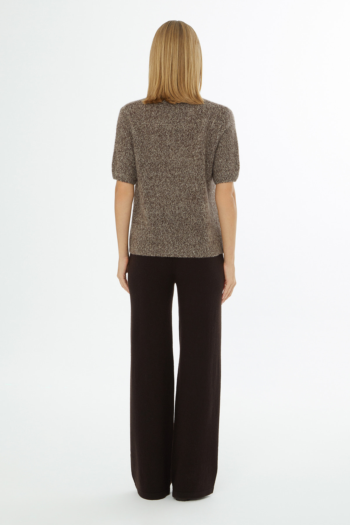 Yuvarlak Yaka Kısa Kol Triko