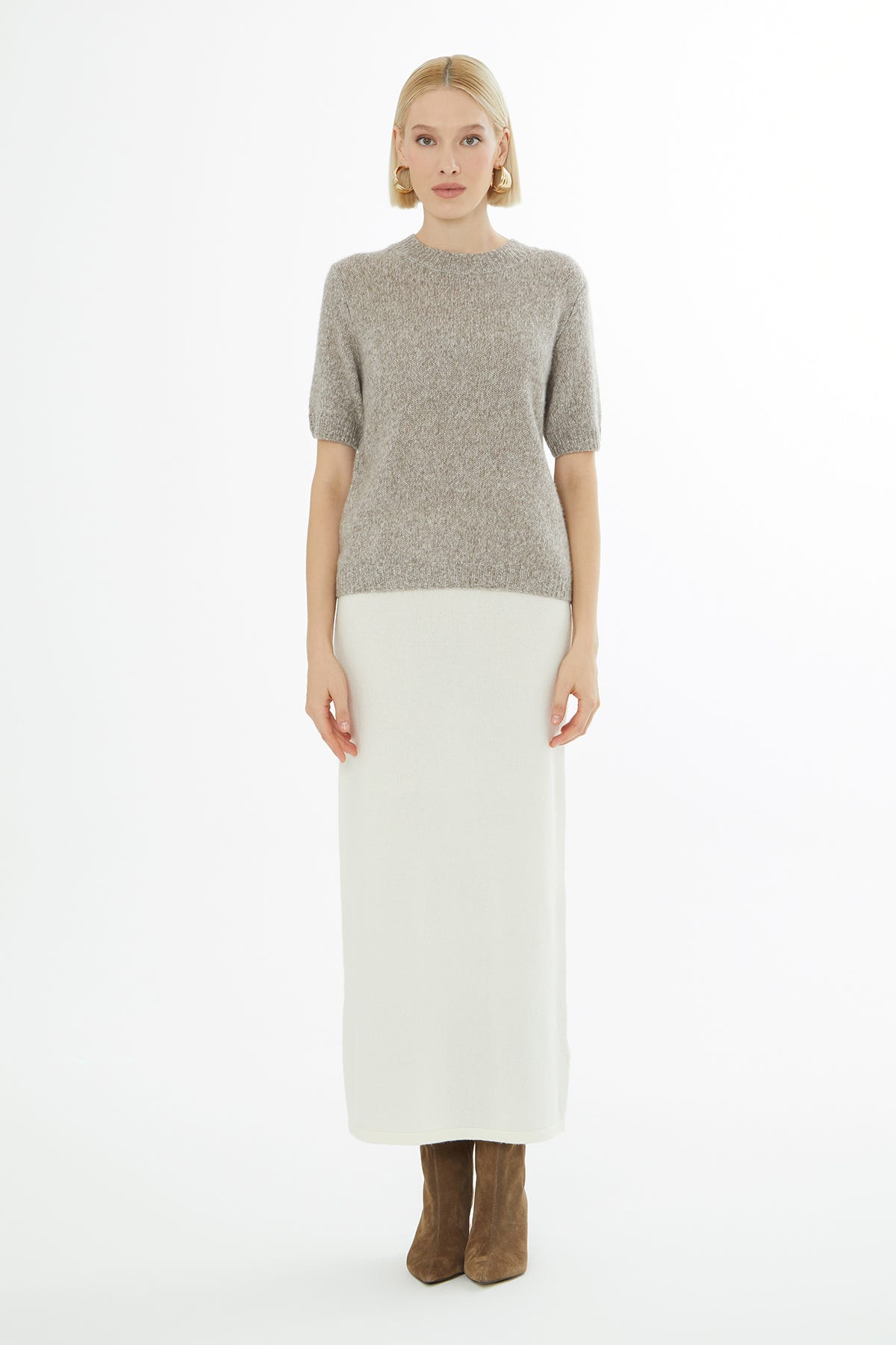 Yuvarlak Yaka Kısa Kol Triko