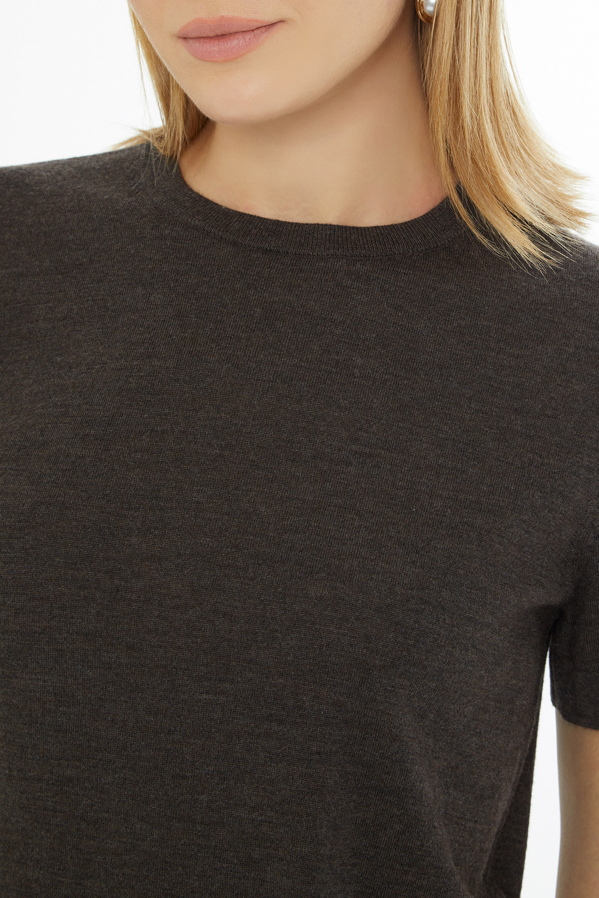 Yuvarlak Yaka Kısa Kollu Triko