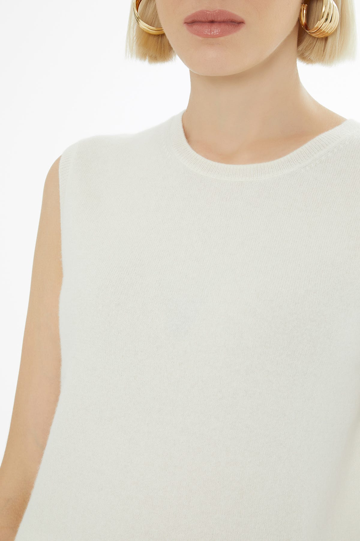 Yuvarlak Yaka Sıfır Kollu Triko