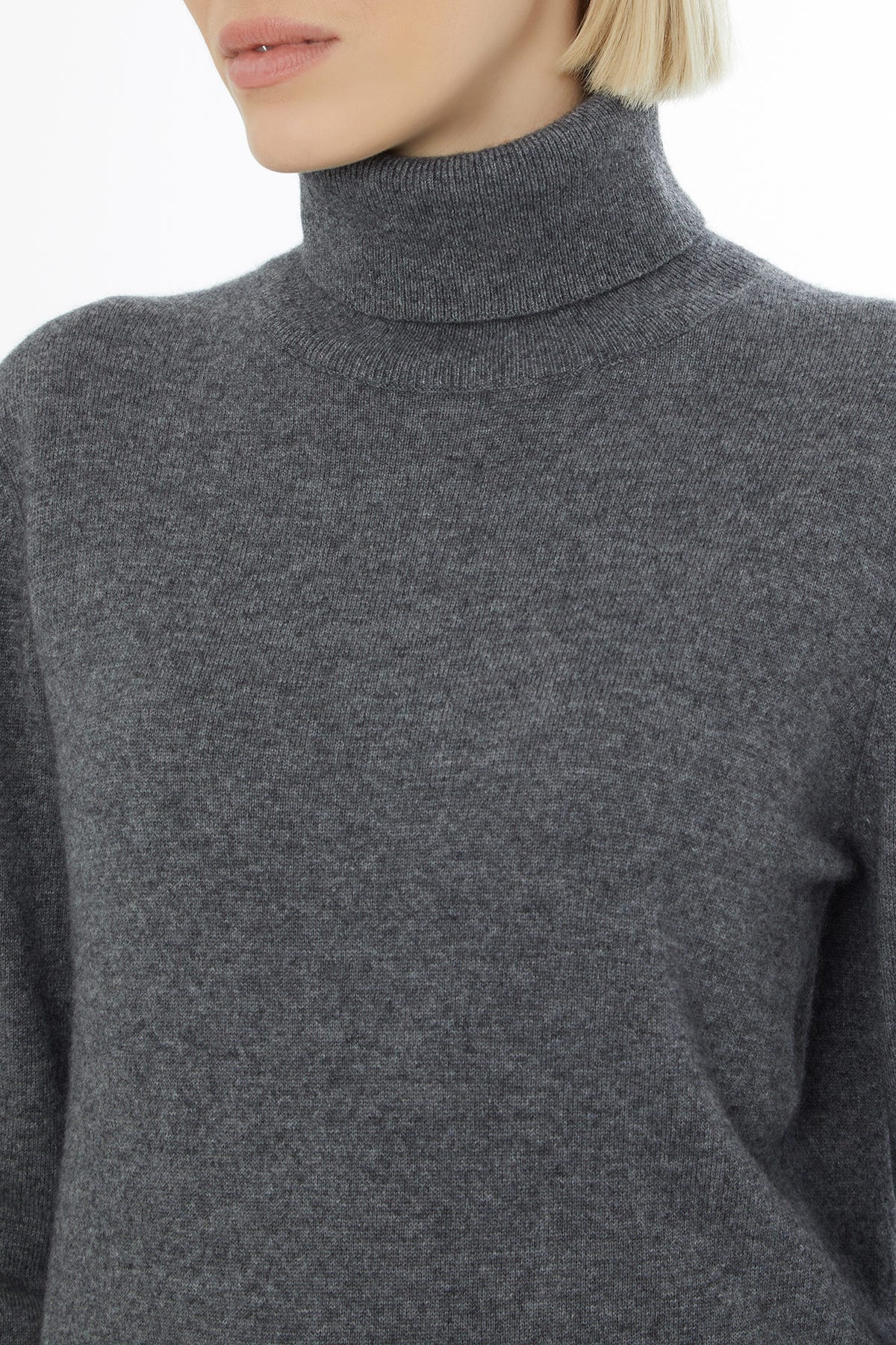 Boğazlı Uzun Kollu Yün Karışımlı Kazak