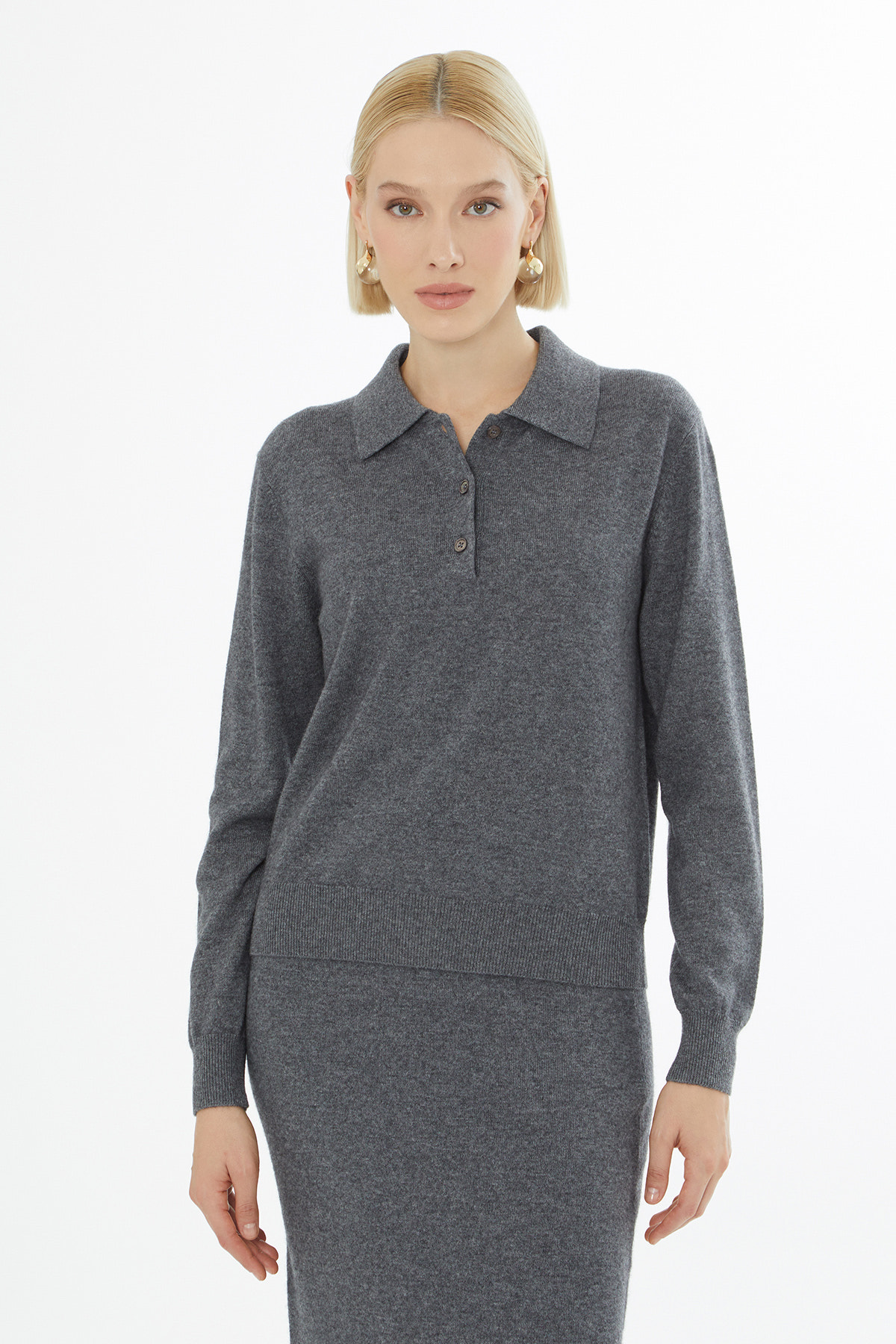 Gömlek Yakalı Düğme Kapamalı Kazak