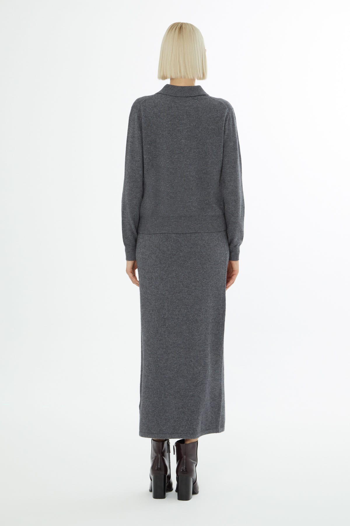 Gömlek Yakalı Düğme Kapamalı Kazak