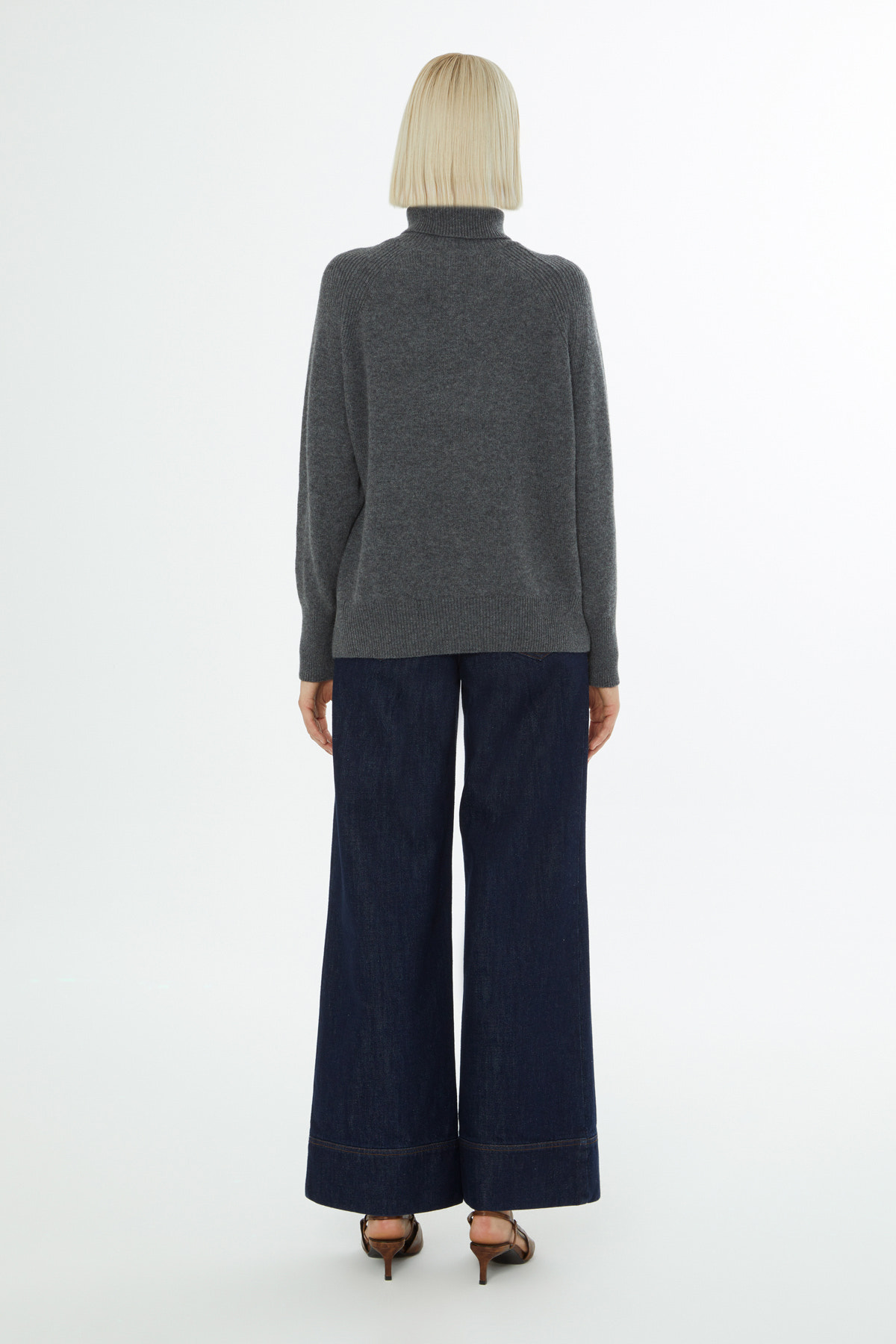 Boğazlı Uzun Kollu Kazak