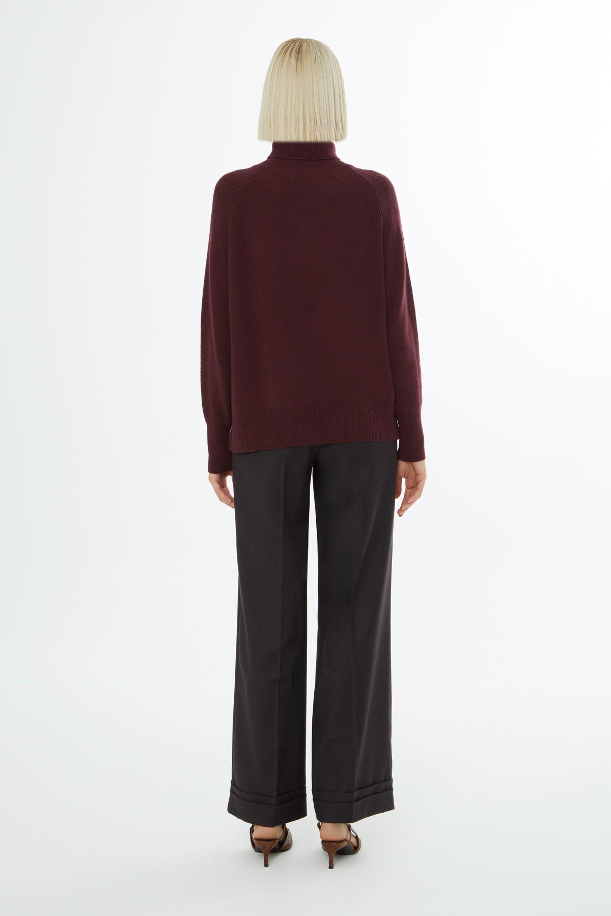 Boğazlı Uzun Kollu Kazak