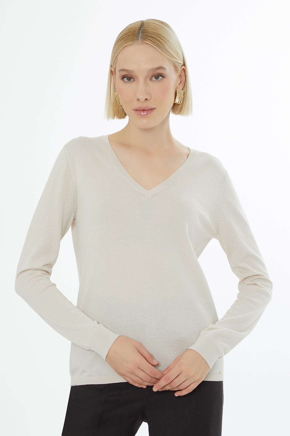 V Yakalı Uzun Kollu Yün Karışımlı Kazak