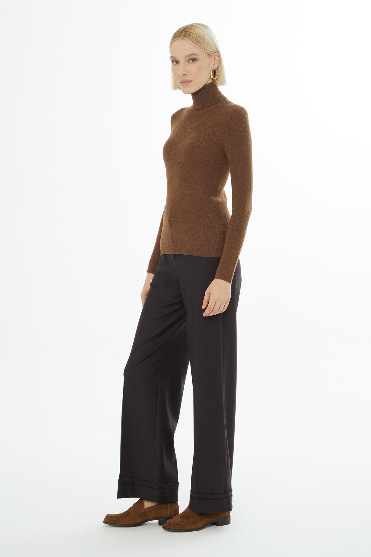 Boğazlı Kadın Triko Kazak