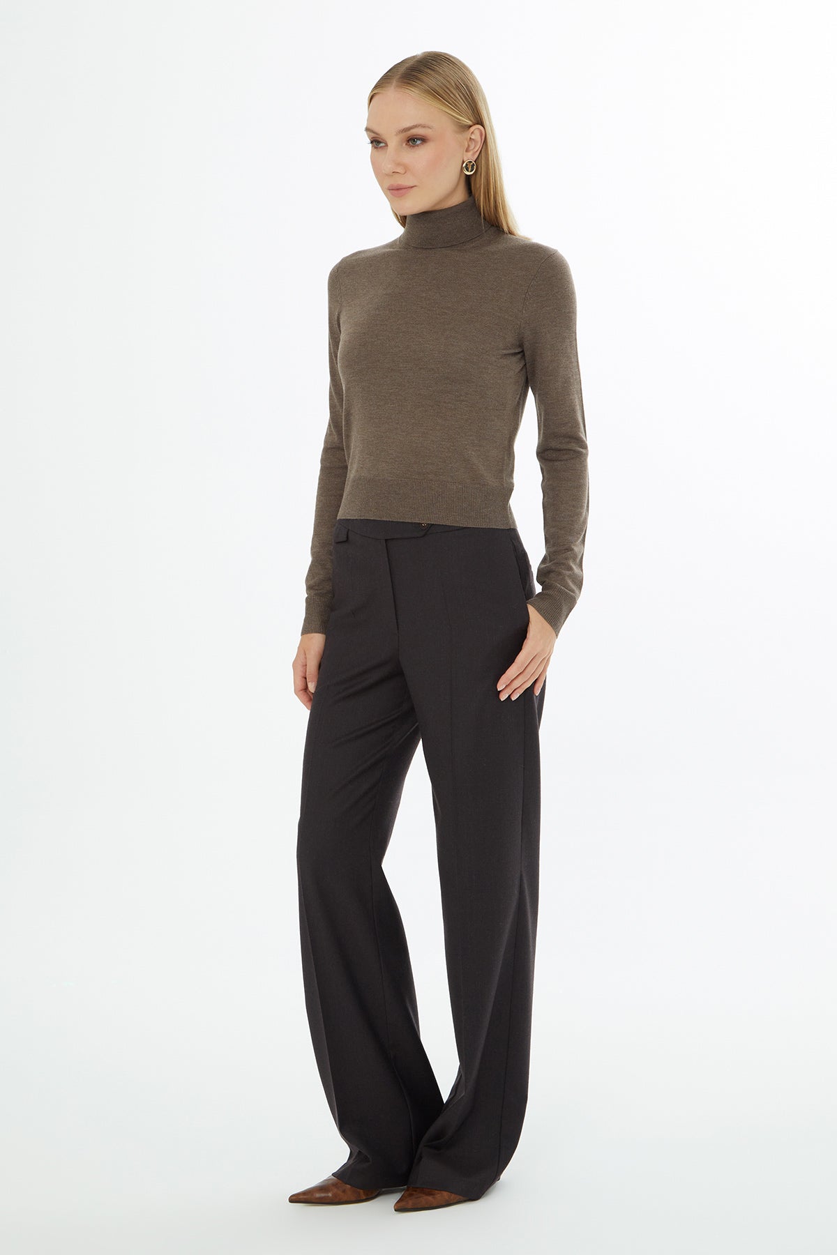 Boğazlı Yün Karışımlı Triko Kazak