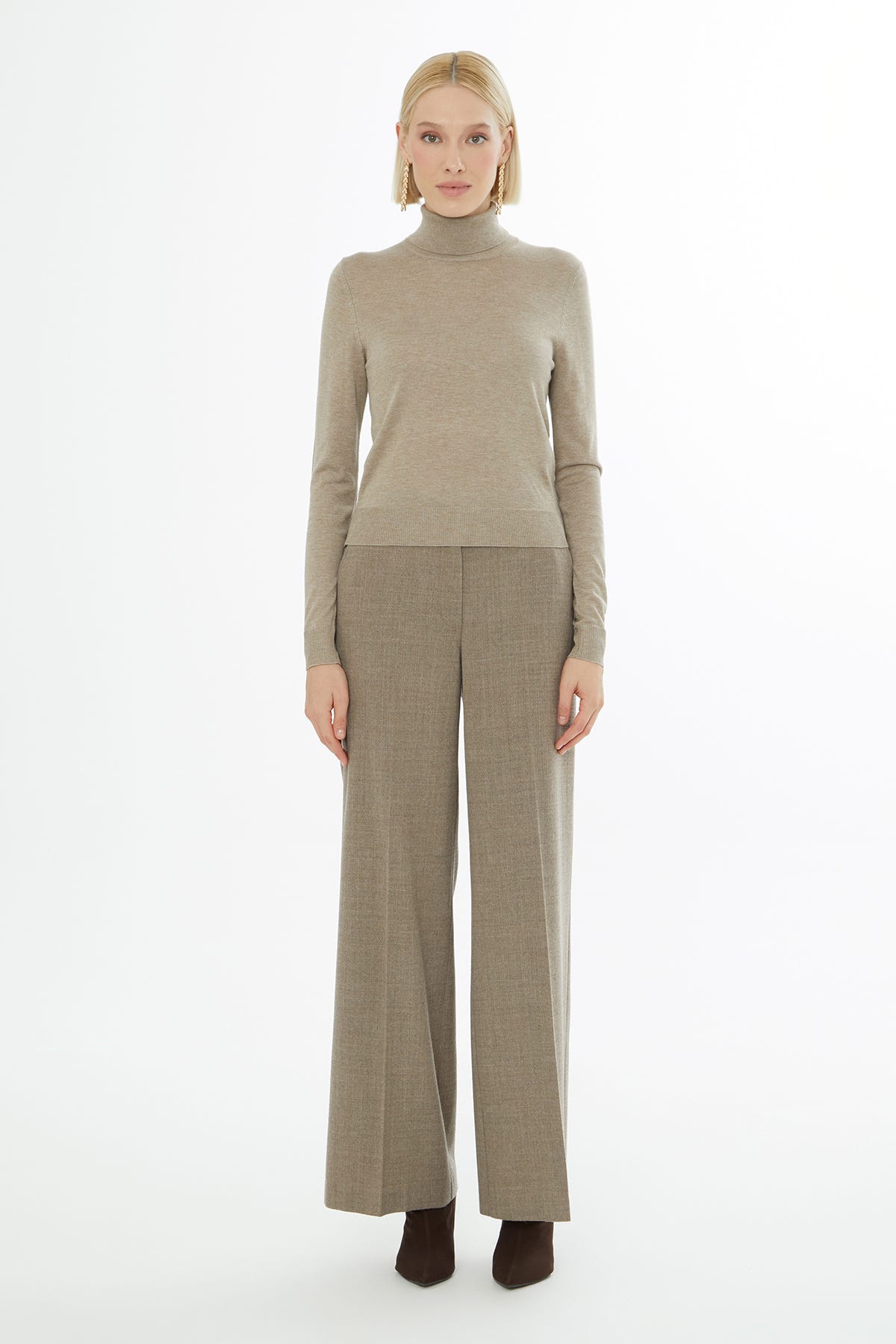 Boğazlı Triko Kazak