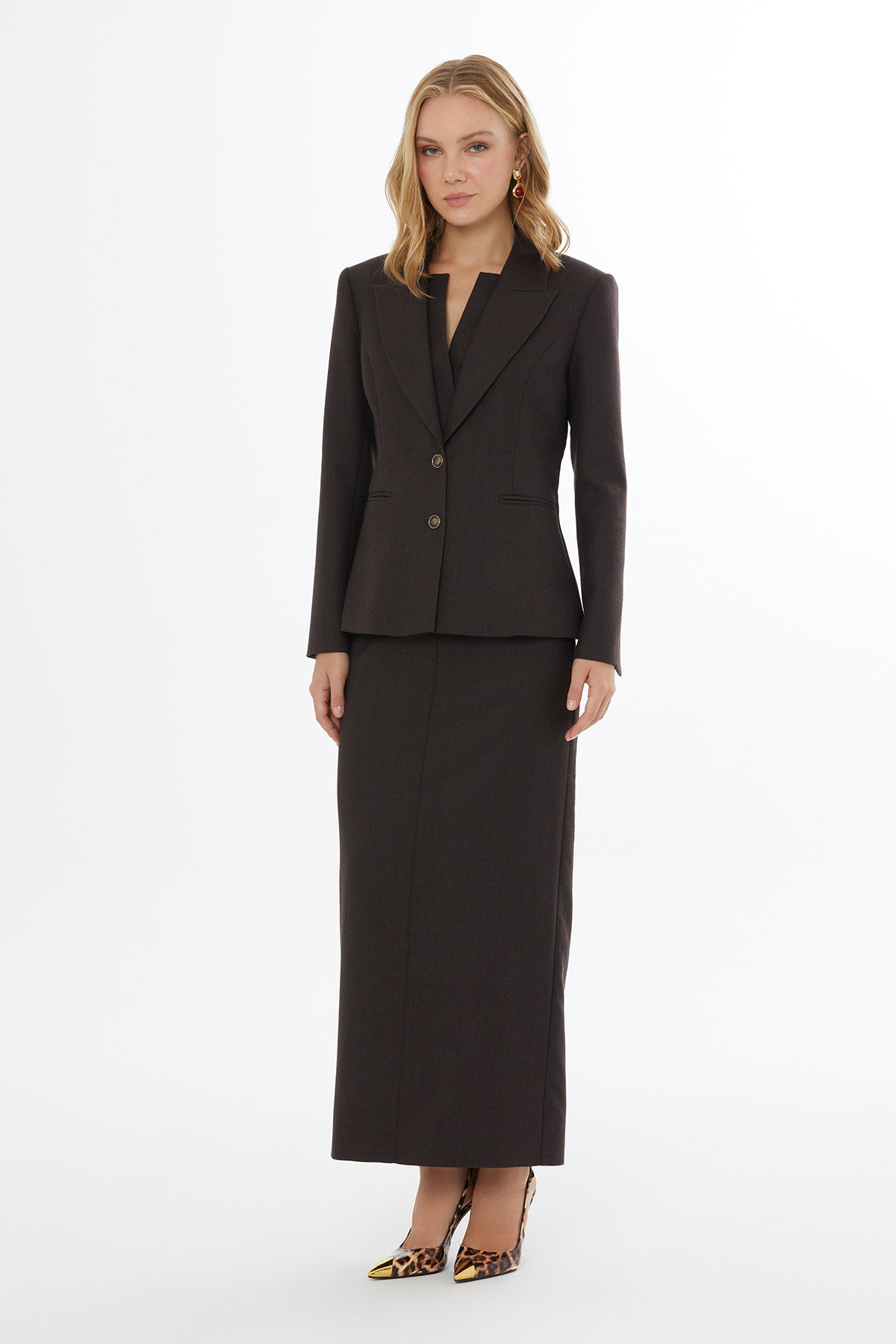 Önden Düğmeli Fileto Cepli Kadın Ceket