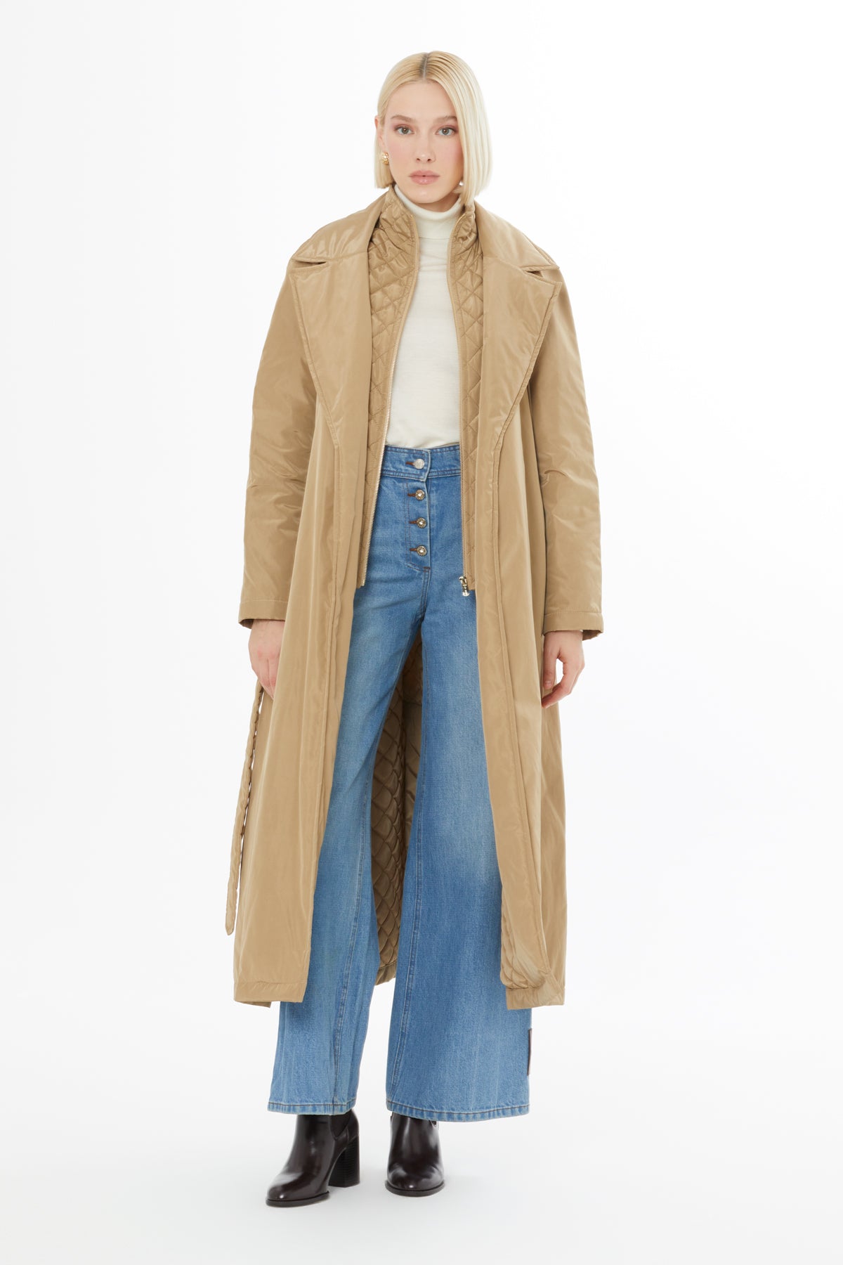 Seyyar Kumaşlı Uzun Kapitone Mont