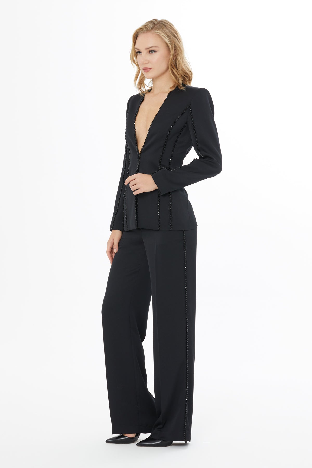 Vatkalı Şerit Aksesuarlı Kadın Ceket