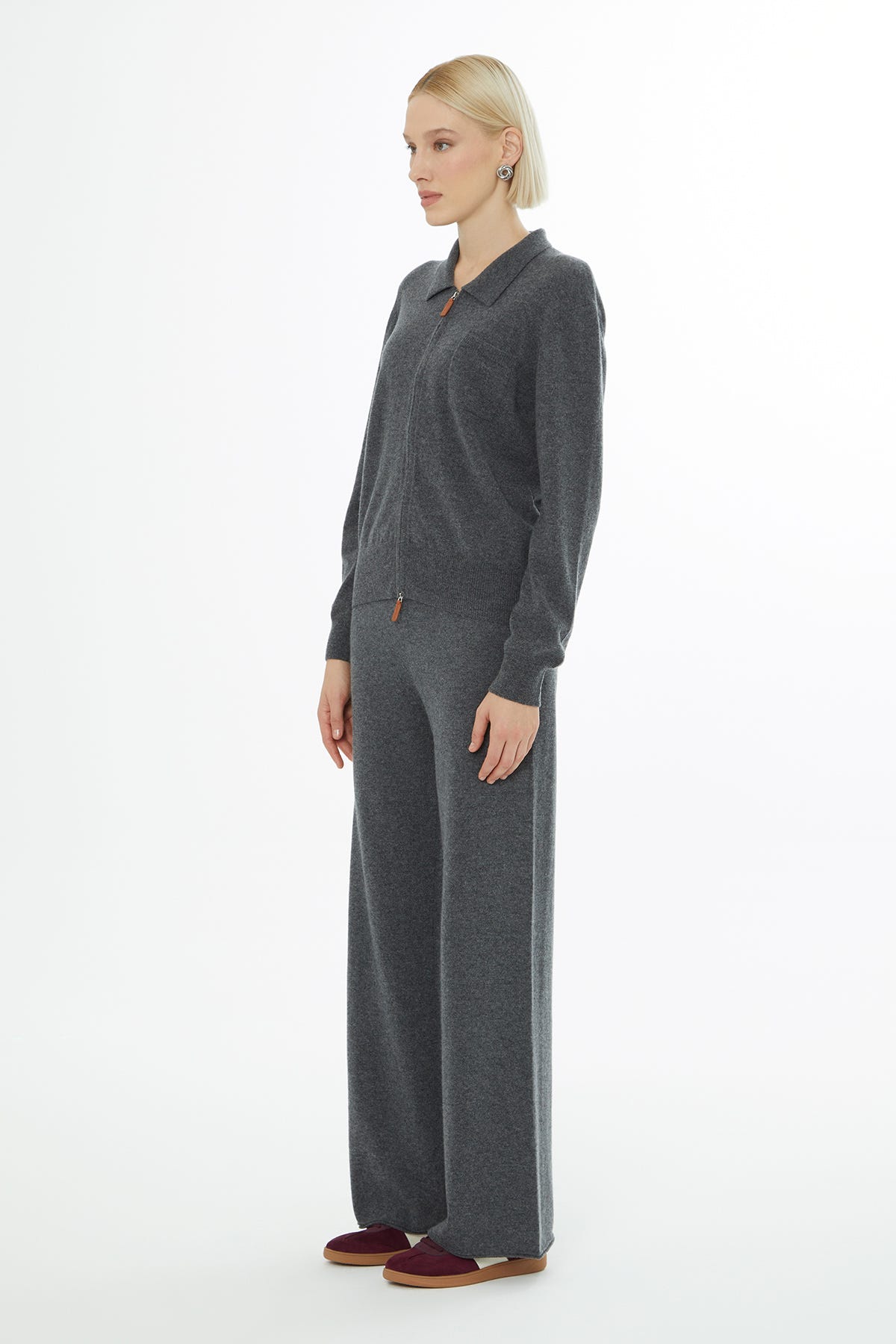 Gömlek Yaka Fermuar Kapamalı Uzun Kollu Hırka