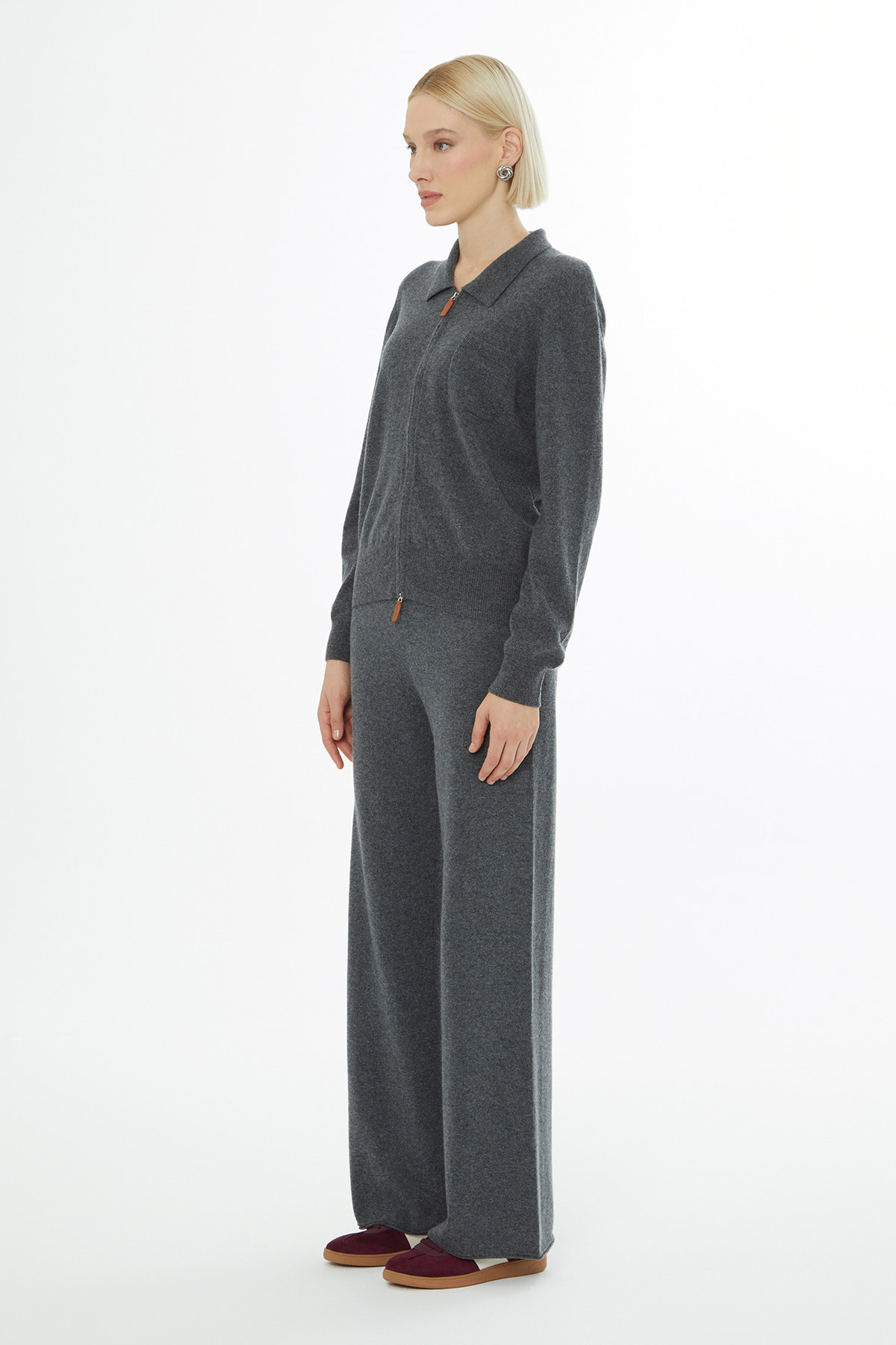 Gömlek Yaka Fermuar Kapamalı Uzun Kollu Hırka