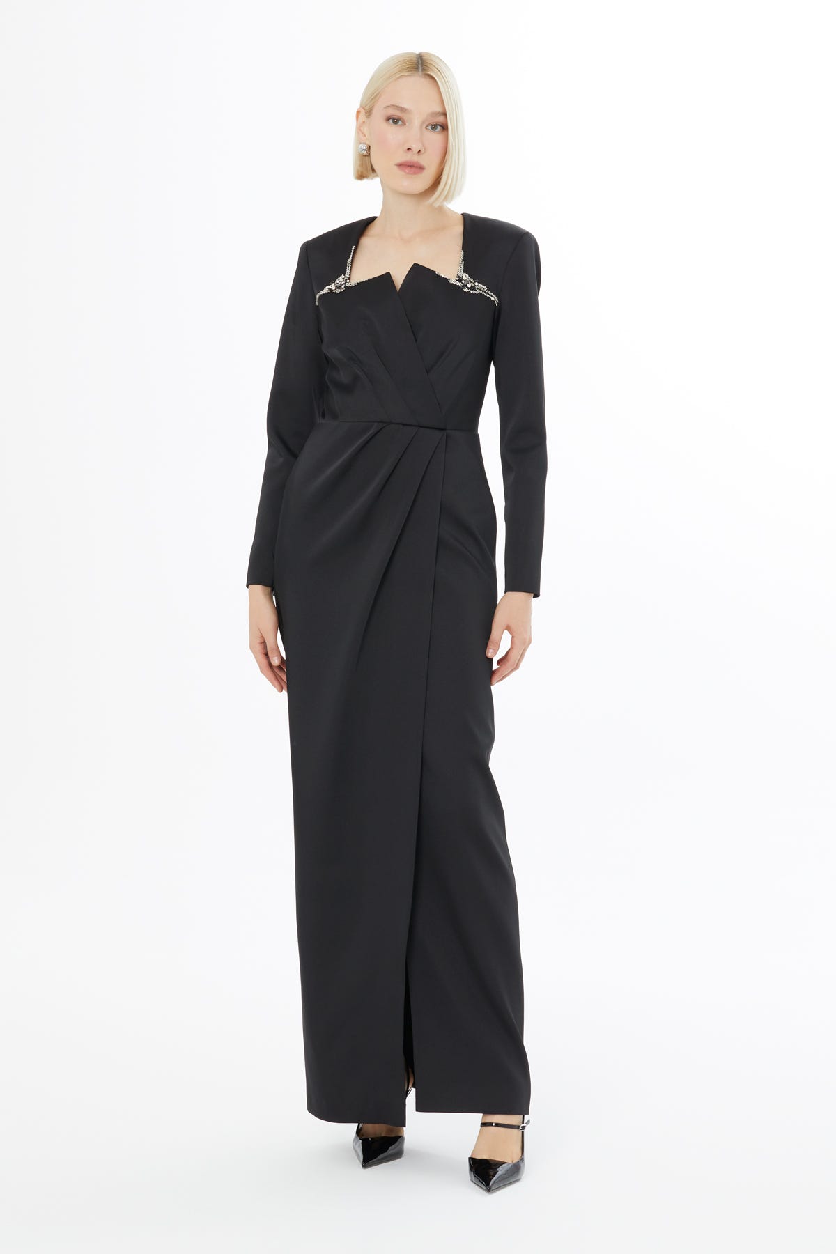 Boncuk İşlemeli Gizli Fermuarlı Uzun Elbise