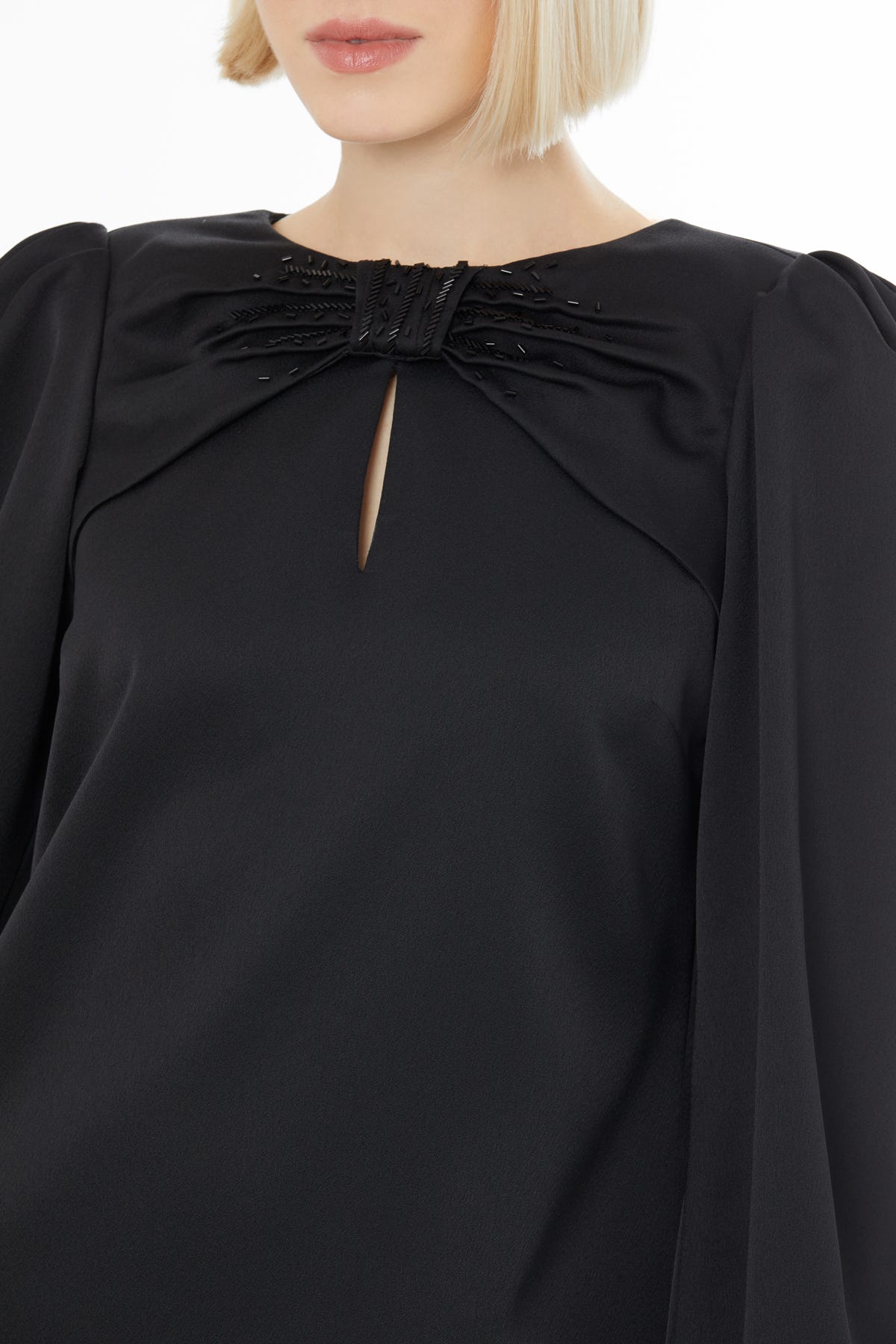 Vatkalı Uzun Kollu Mini Elbise