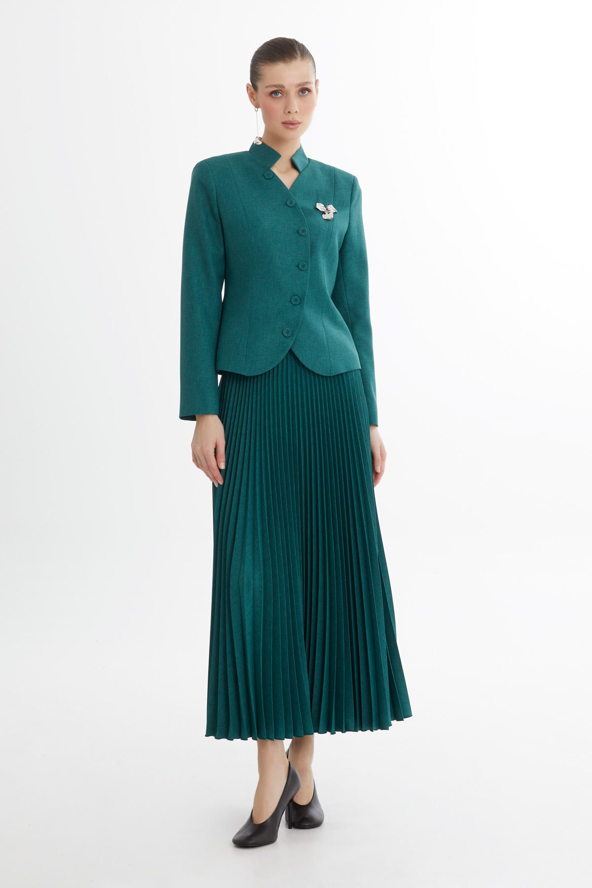 Kruvaze Kapama Ceket Ve Piliseli Etekli Takım