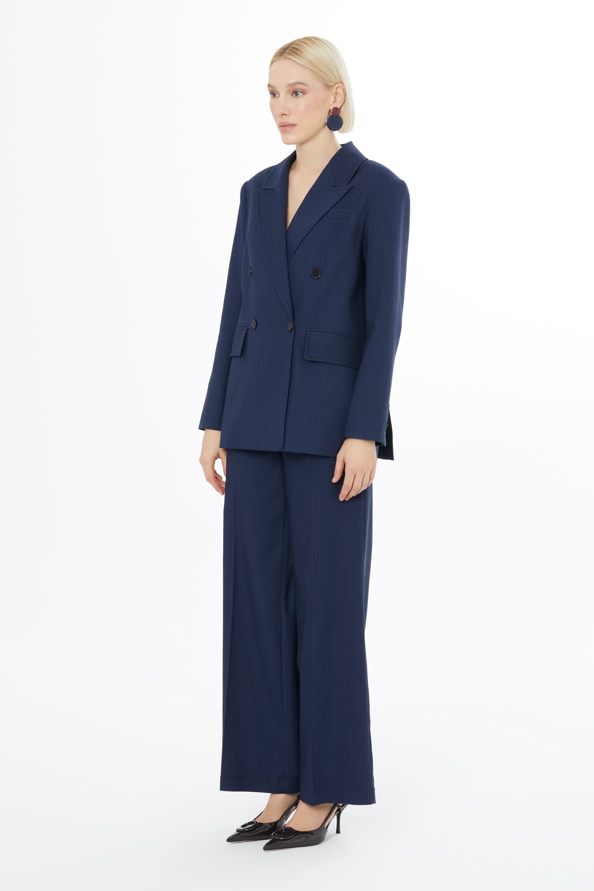 Çizgili Kruvaze Kapamalı Ceket Ve Pantolonlu Takım