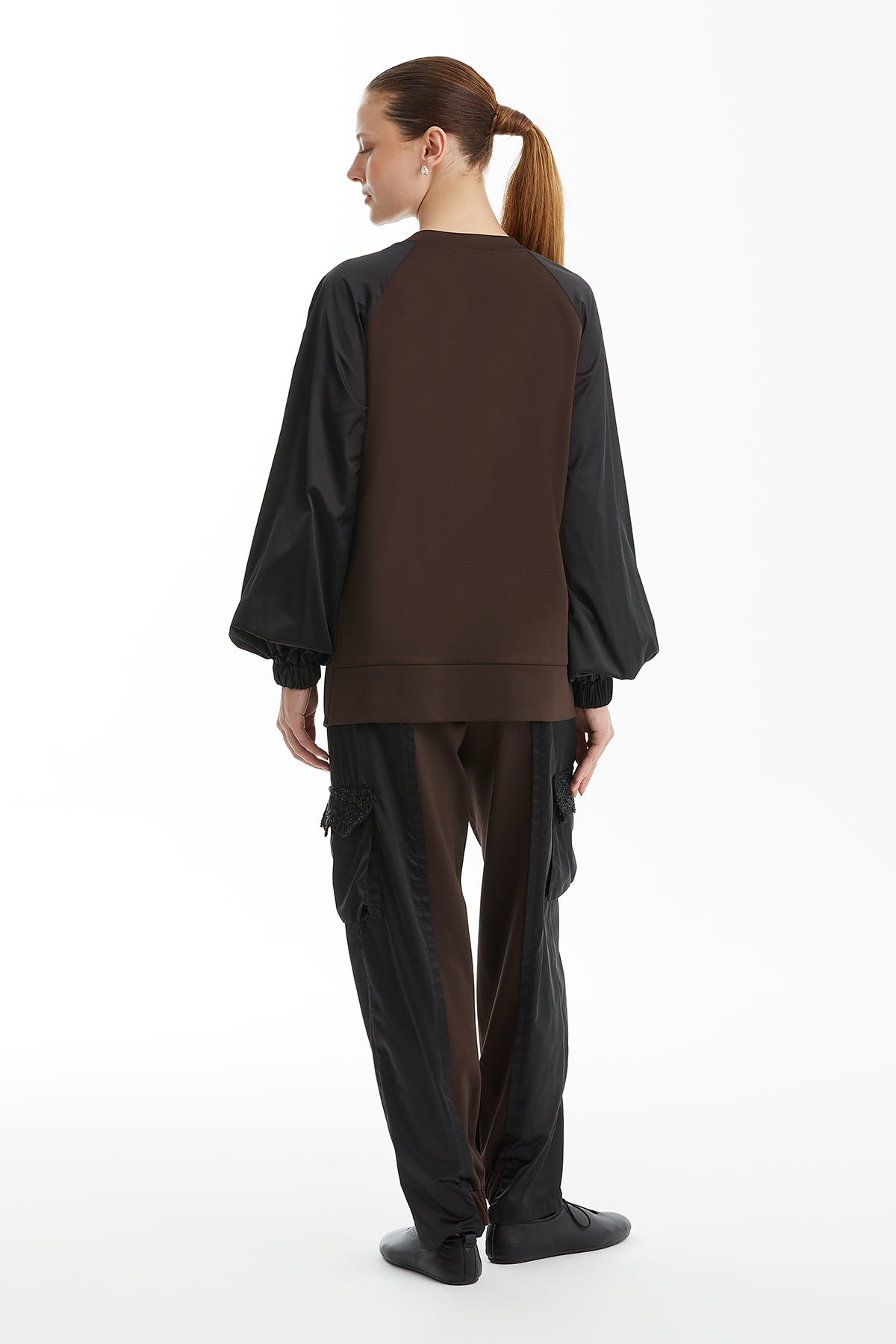 Fermuar Detaylı İşlemeli Kahverengi Sweatshirt