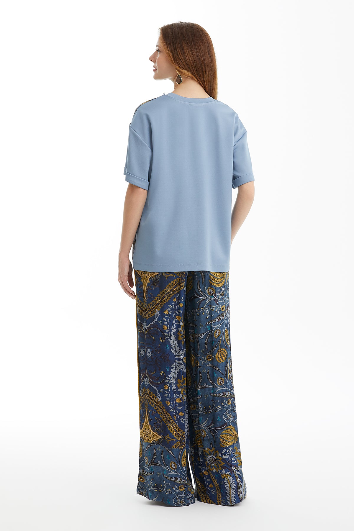 İşlemeli Desenli T-Shirt