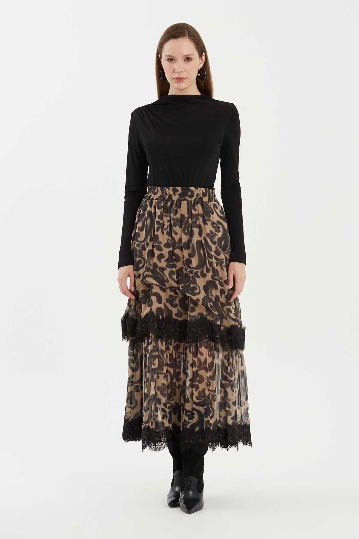 Leopar Desenli Dantel Detaylı Etek